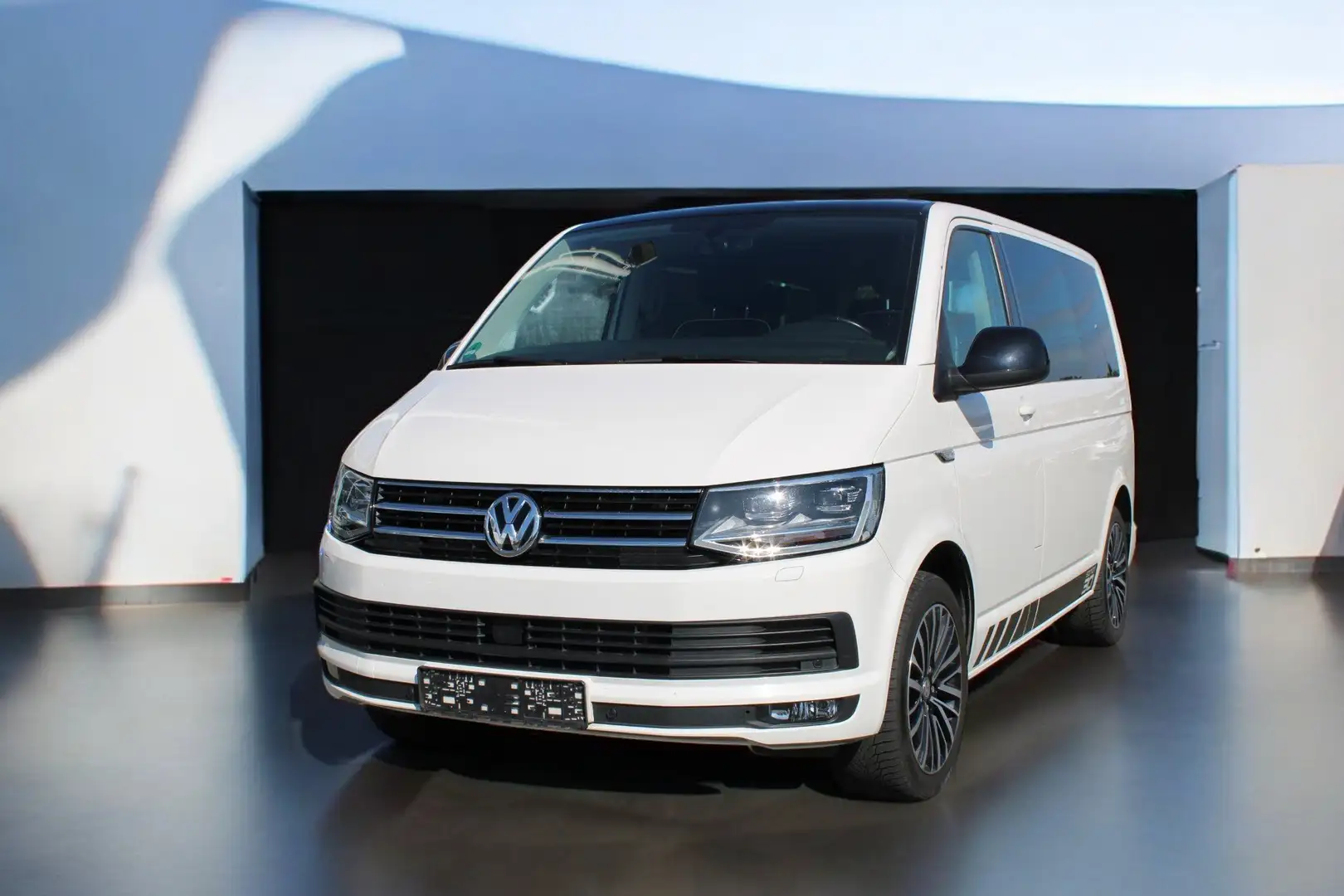 Volkswagen T6 Multivan Edition 30 4Motion neuer Motor Blanco - 1