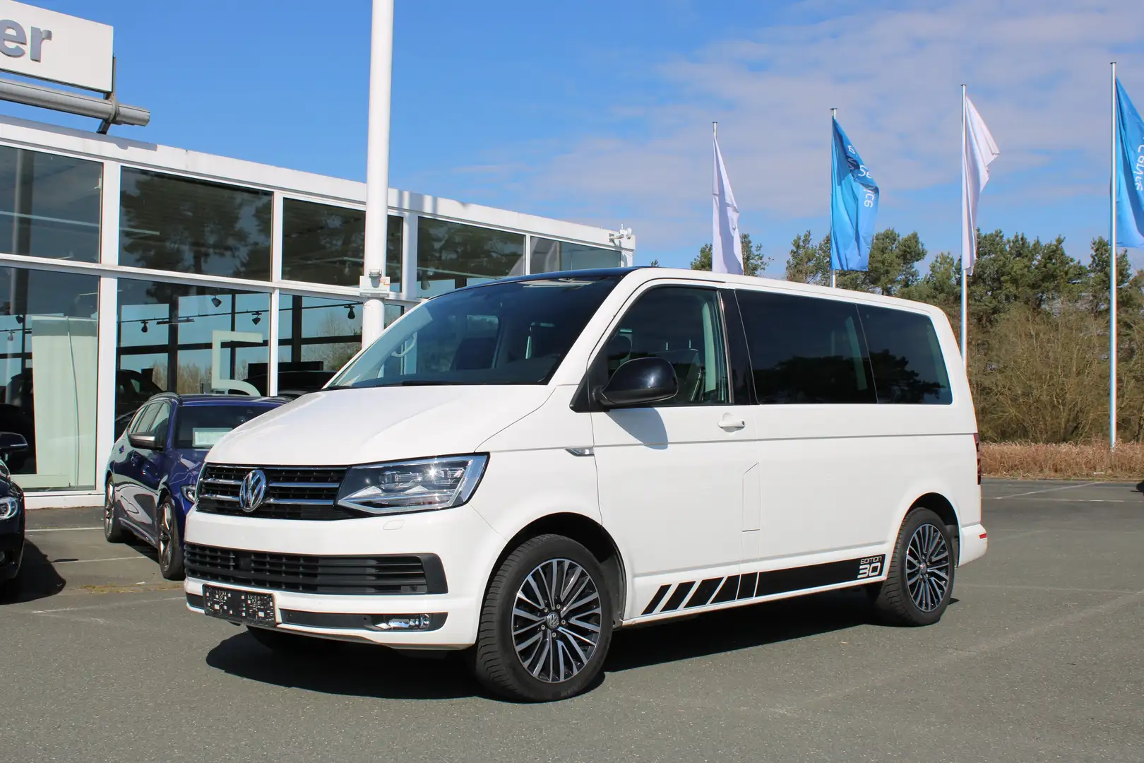 Volkswagen T6 Multivan Edition 30 4Motion neuer Motor Blanco - 2