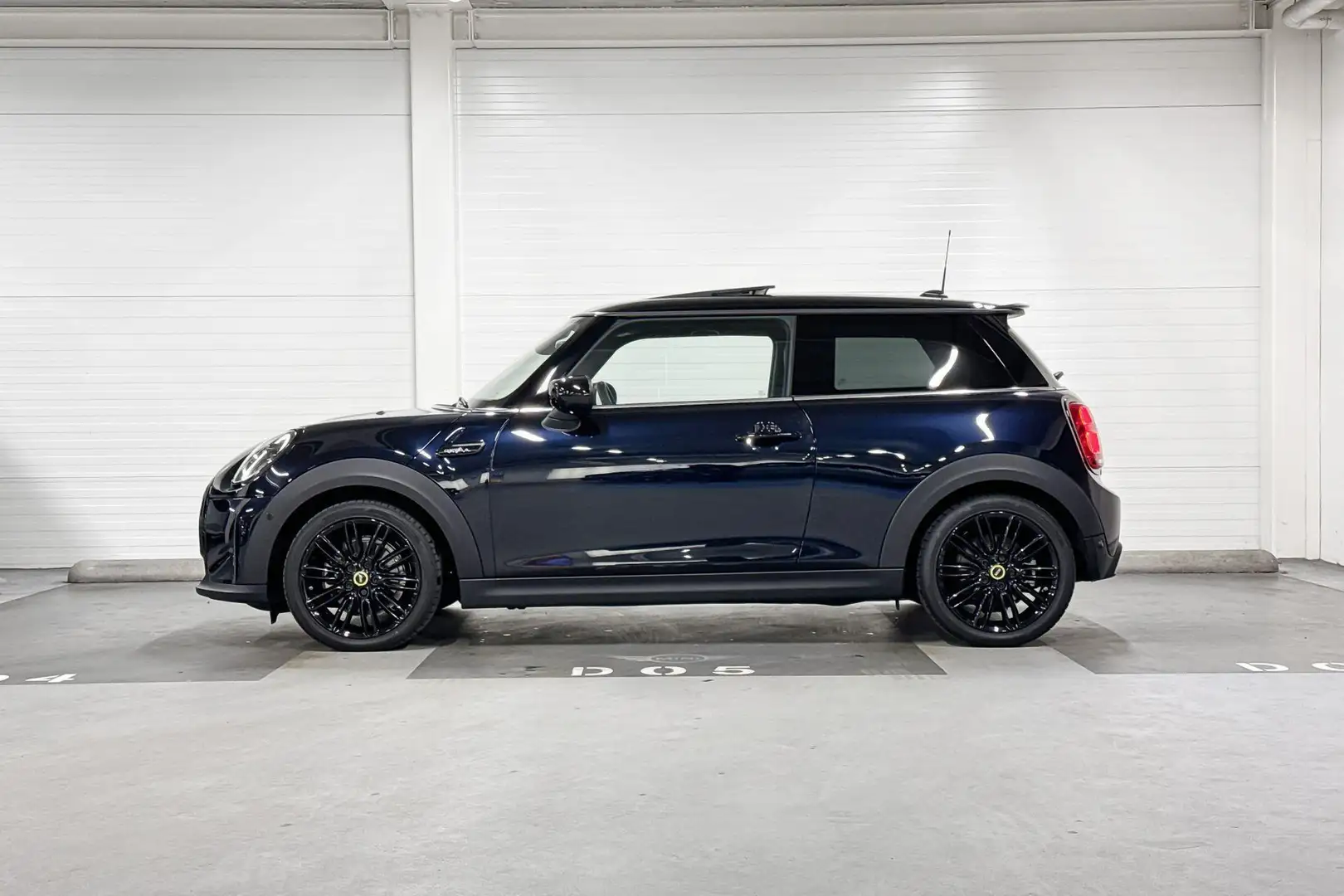 MINI Electric Camden Edition | Apple Carplay | Panorama Blauw - 2