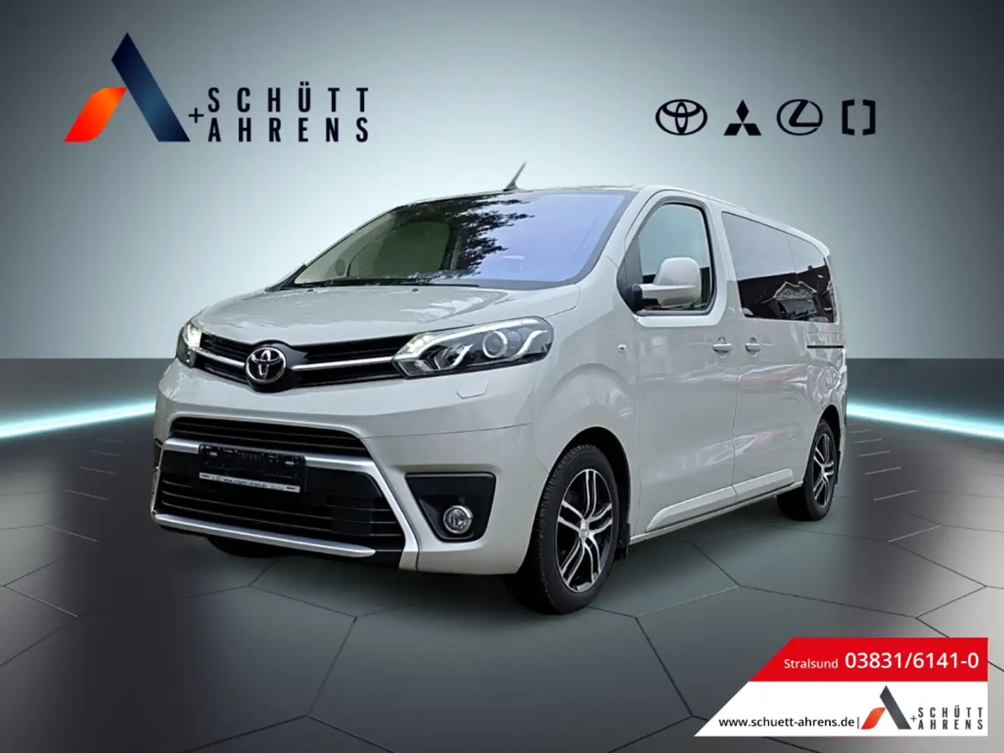 Toyota Proace Verso 2,0l Exe L1 NAV StandHz. Pano Assi KAM Grau - 1