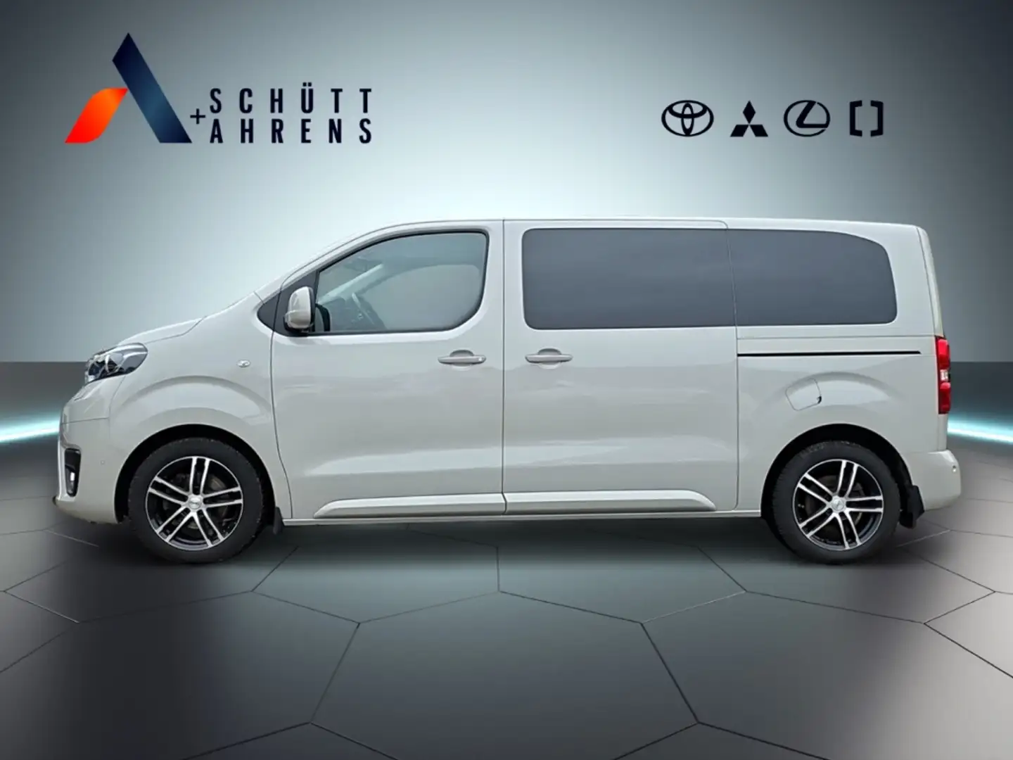 Toyota Proace Verso 2,0l Exe L1 NAV StandHz. Pano Assi KAM Grau - 2