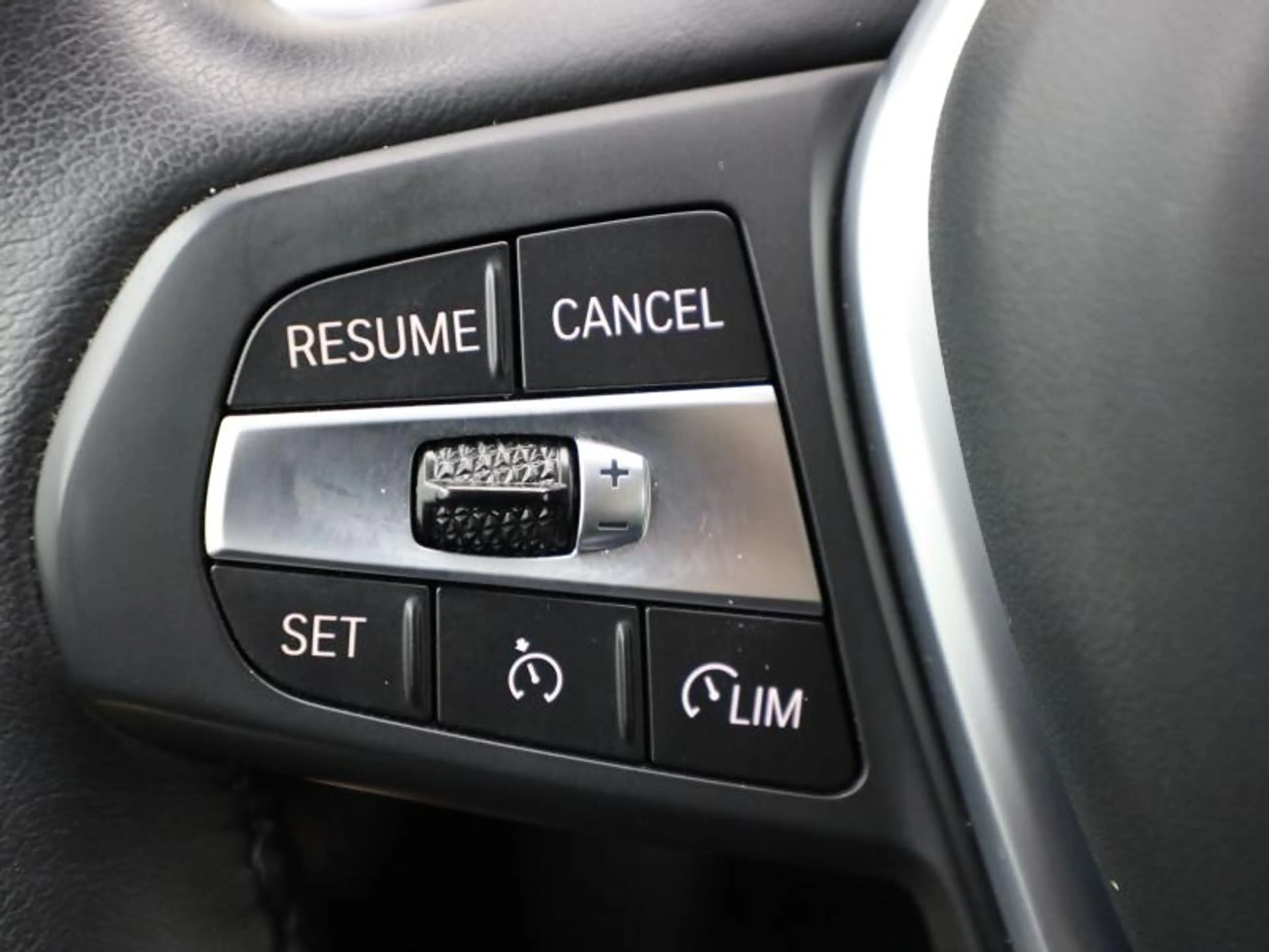 BMW X3 xDrive30e - facelift - led - navi — photo 11