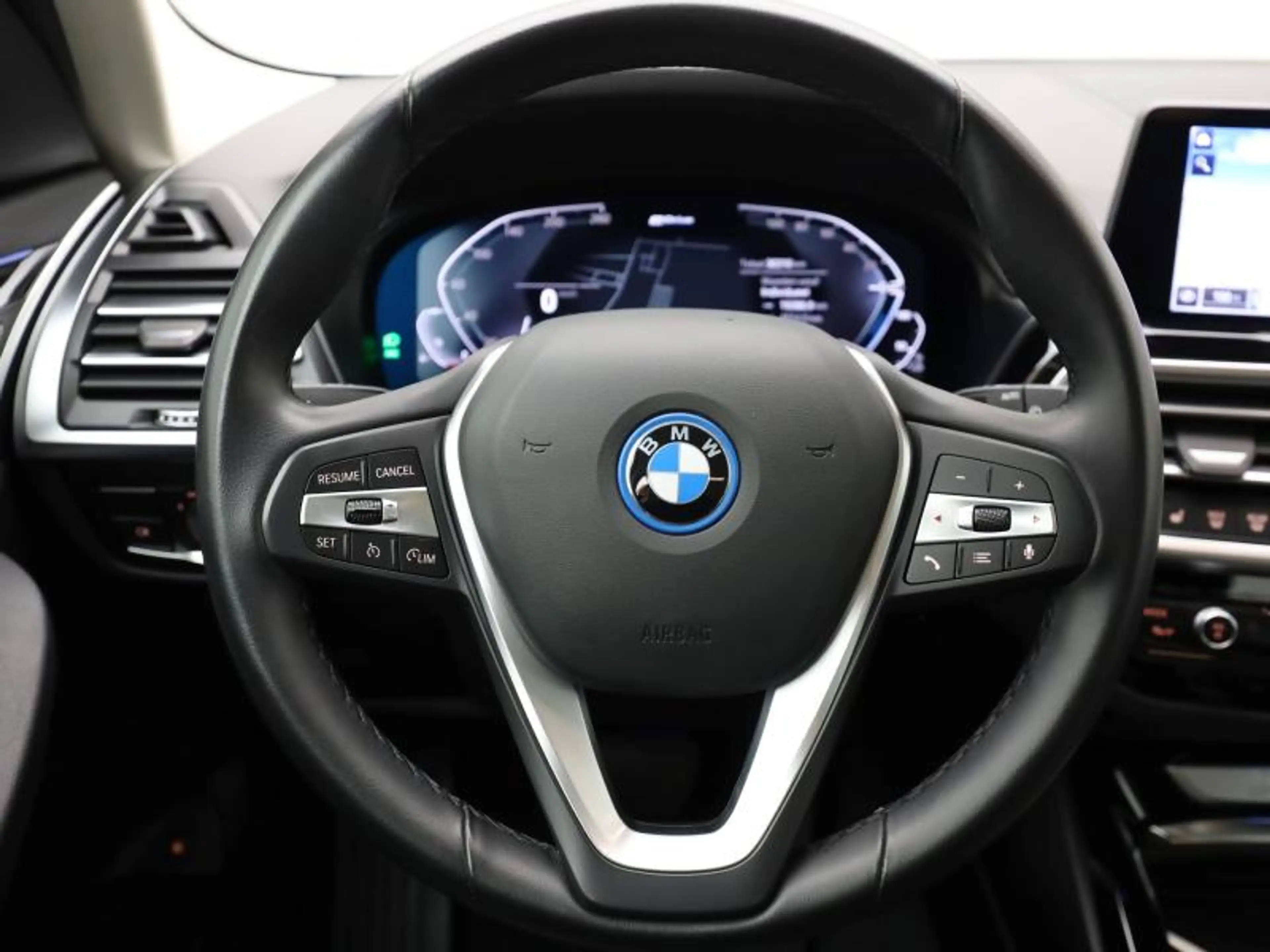 BMW X3 xDrive30e - facelift - led - navi — photo 9