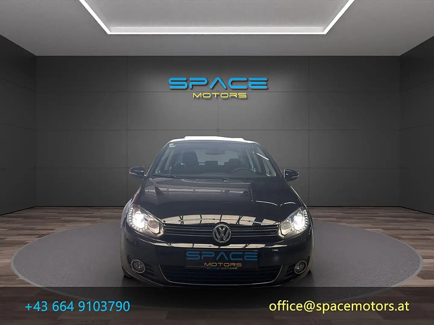 Volkswagen Golf Sky BMT 1,6 TDI DPF DSG Schwarz - 2