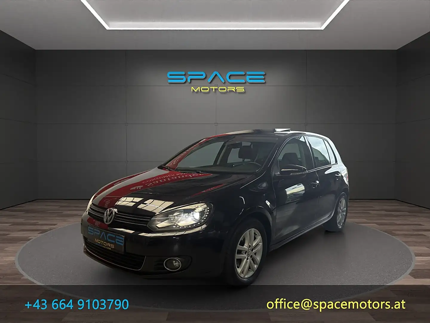 Volkswagen Golf Sky BMT 1,6 TDI DPF DSG Schwarz - 1