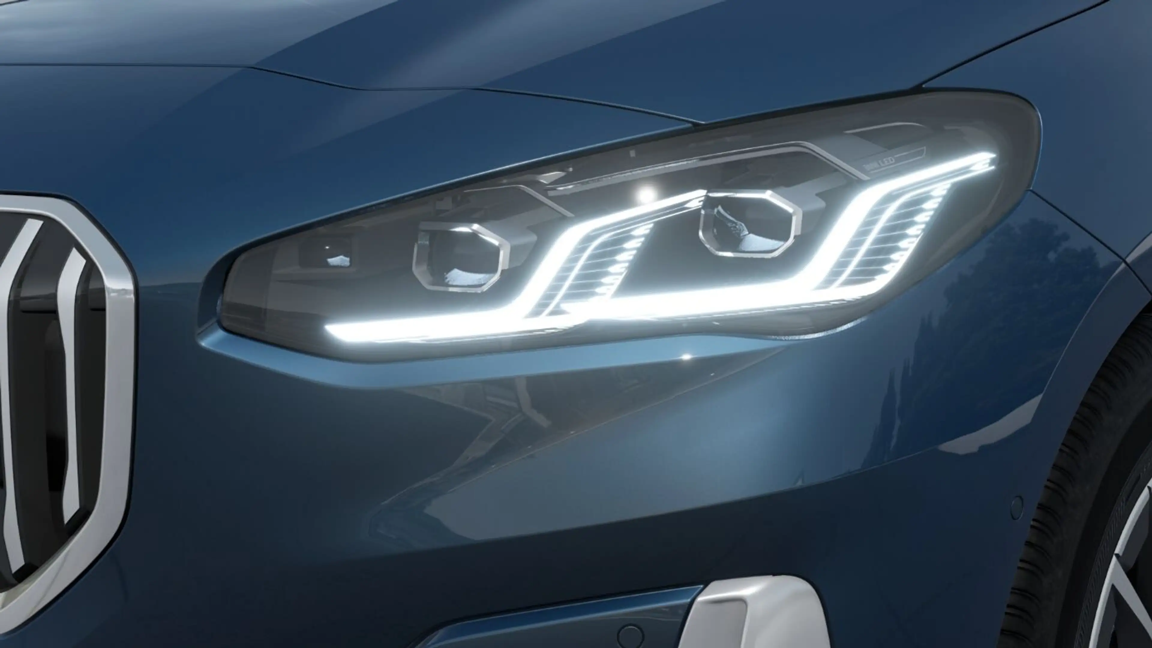 BMW 225 e xDrive Active Tourer Vorführwagen — photo 6