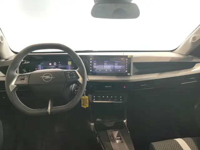 Opel Frontera view 13