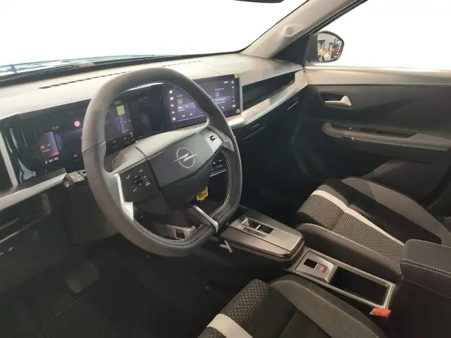 Opel Frontera view 14
