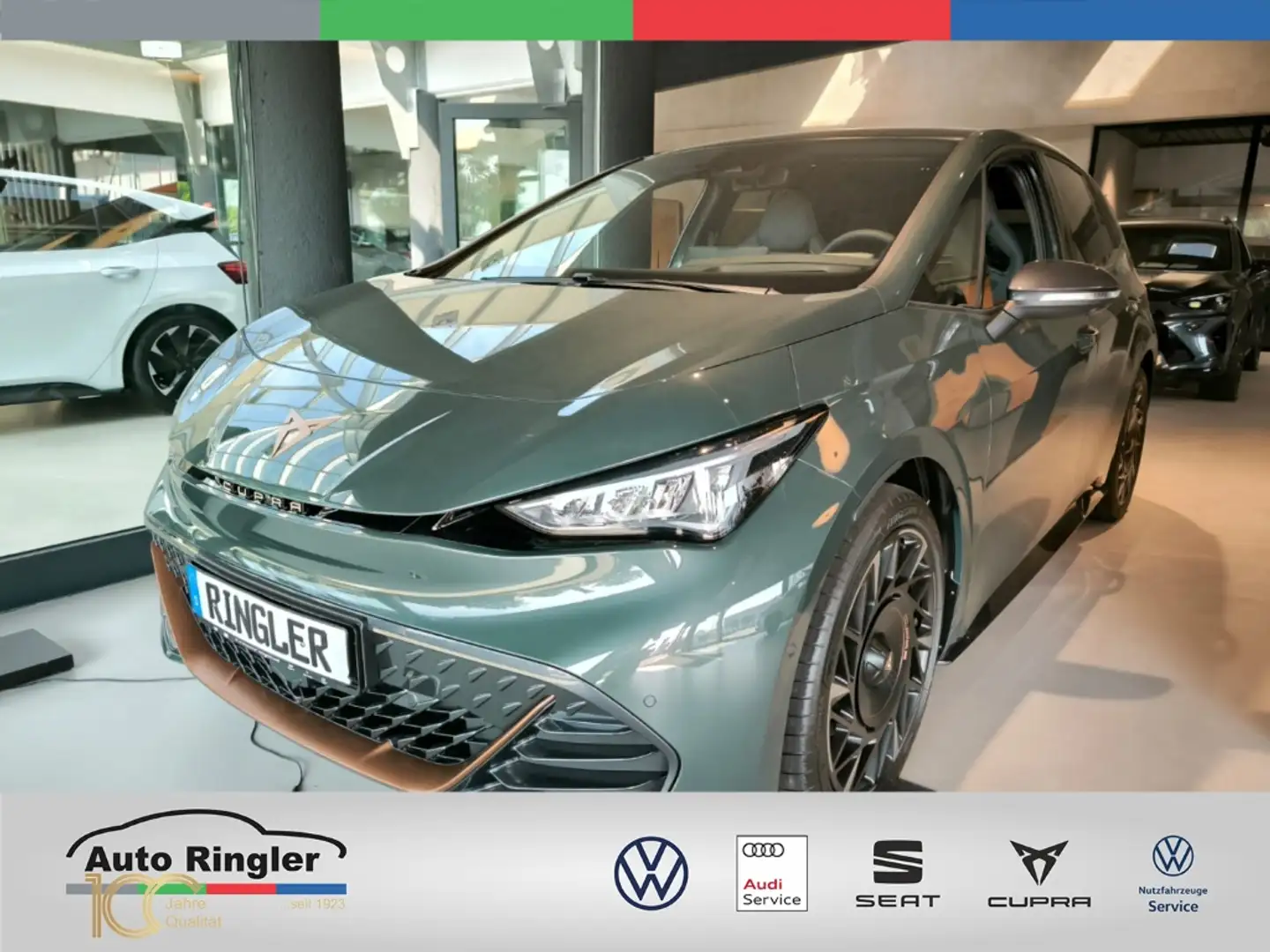 CUPRA Born VZ 240 kW (326 PS) 79 kWh HUD AD Panorama digitale Grün - 1