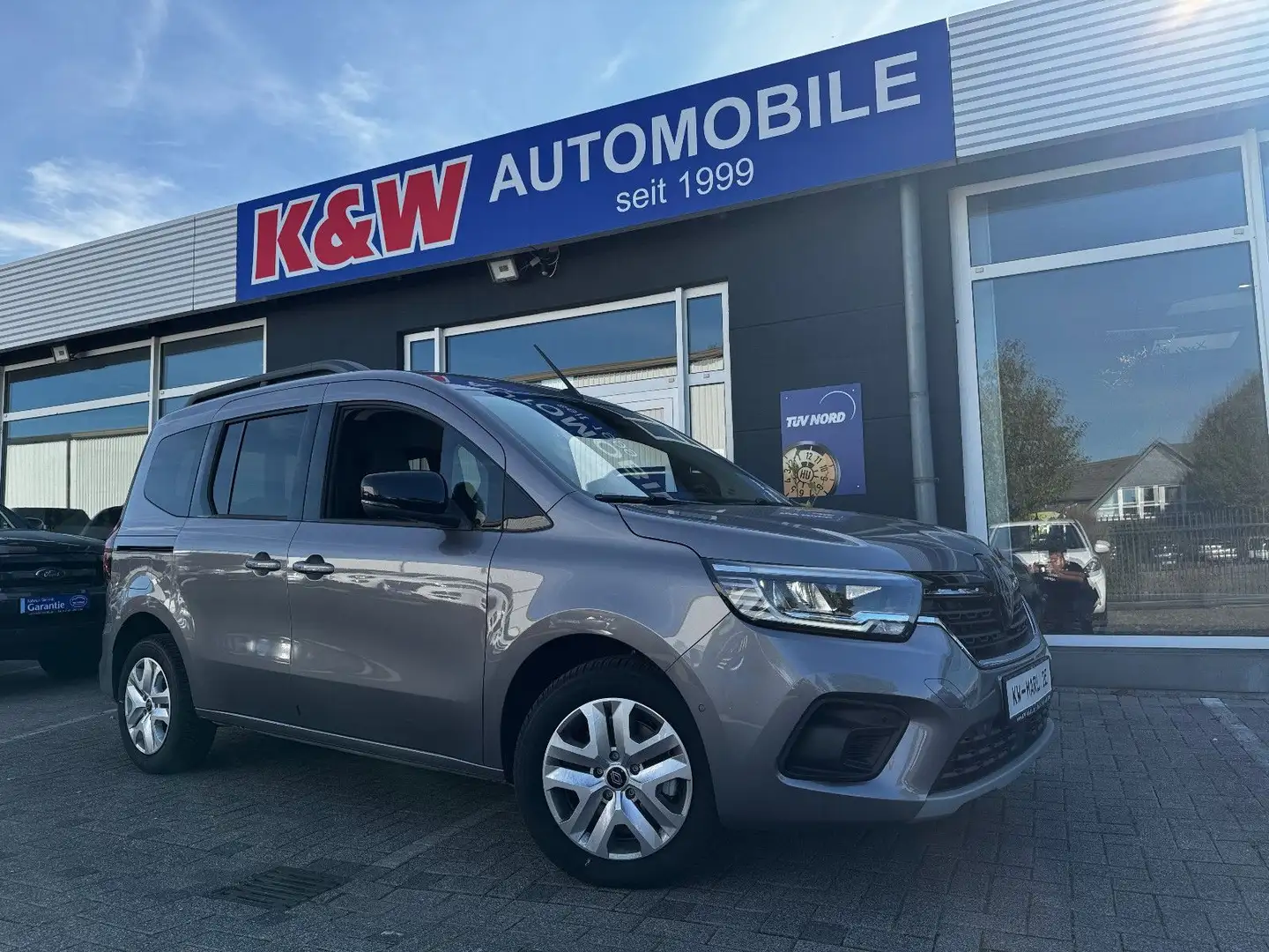 Renault Kangoo III Techno AUTOM.NAVI+CAM KLIMA ALLWETTER Grau - 1