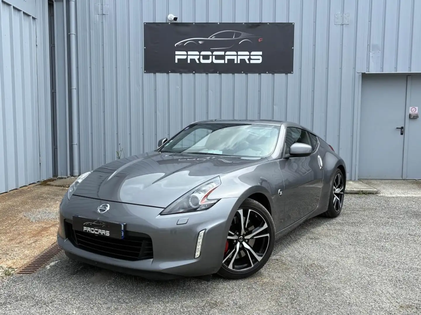Nissan 370Z 3.7 V6 328 CH COUPE Pack Gris - 1