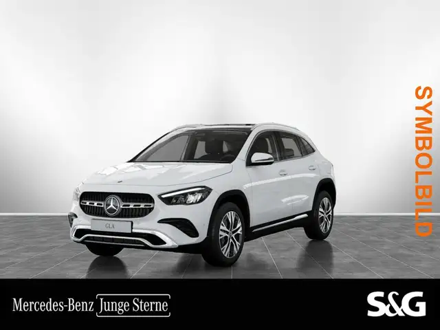 Mercedes-Benz GLA 200 PANO+MEMORY+TOTWINKEL+CARPLAY+LED+KAMERA