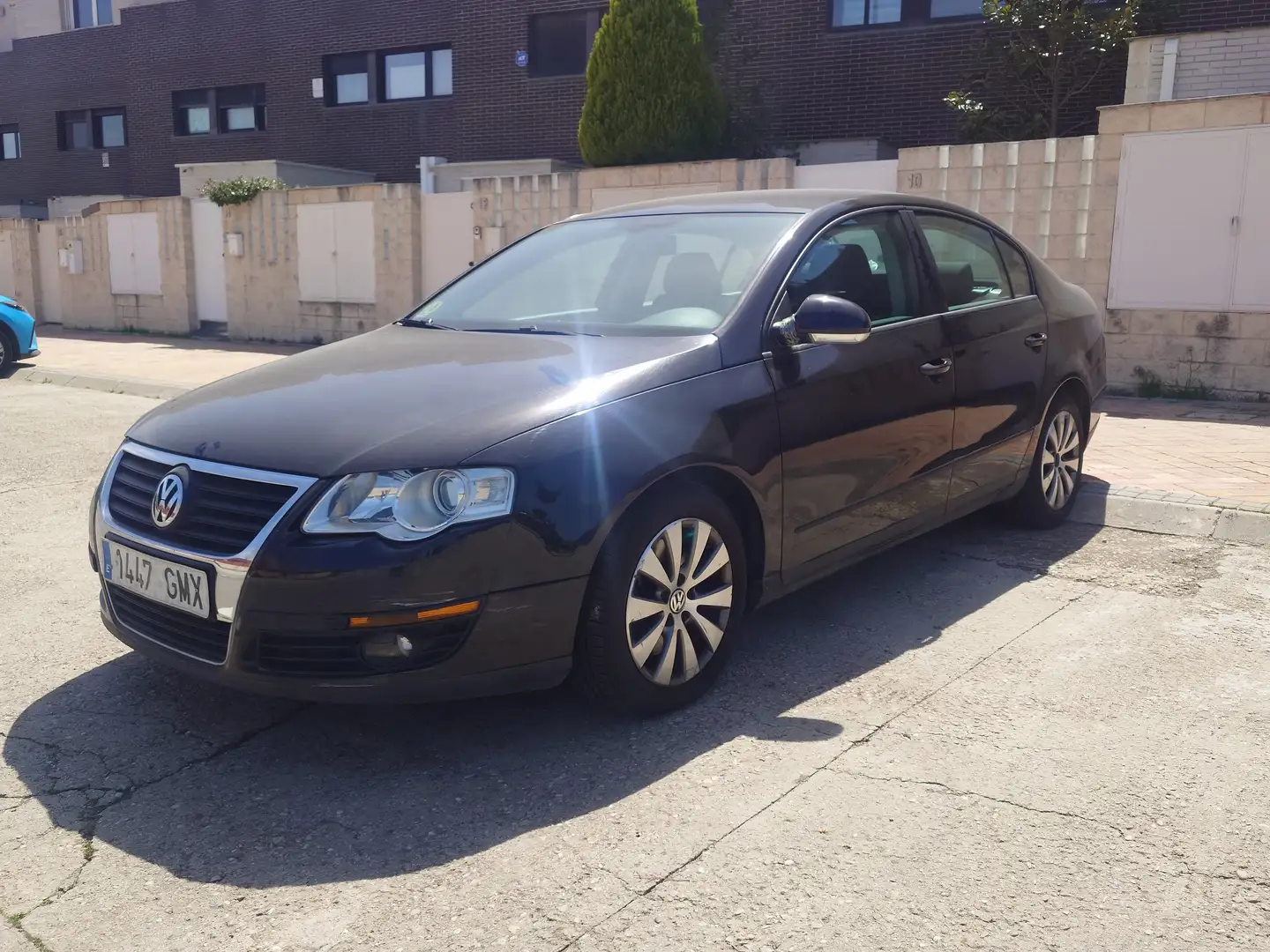 Volkswagen Passat Passat 2.0TDI BlueMotion 110CV Negro - 1