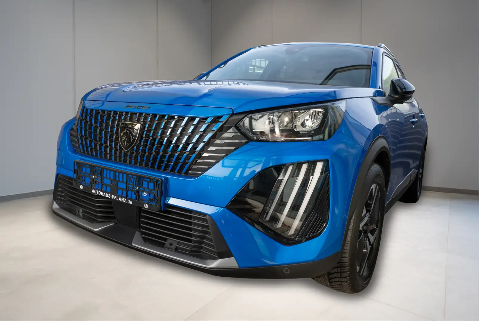 Peugeot 2008 Allure 1.2 PureTech 130 EAT8 Blauw - 1