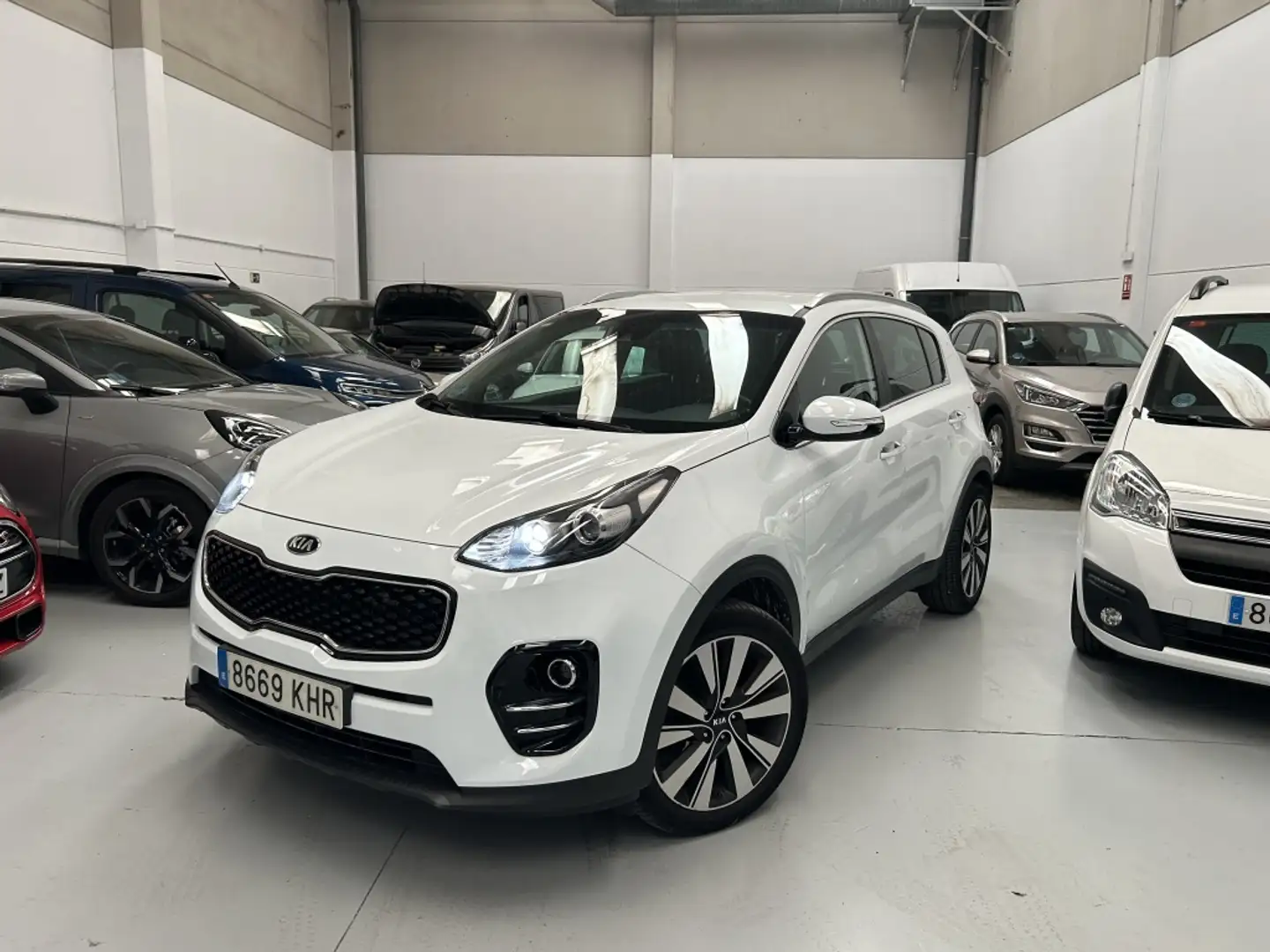 Kia Sportage 1.7CRDi VGT Eco-D. x-Tech18 4x2 Blanc - 1