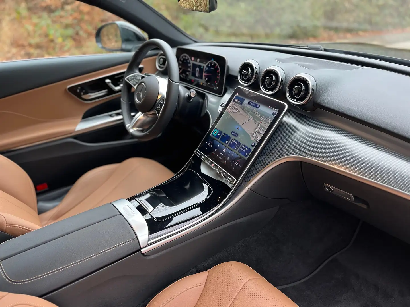 Mercedes-Benz CLE 200 CLE 200 mit Panoramadach in neuwertigem Zustand Negru - 2