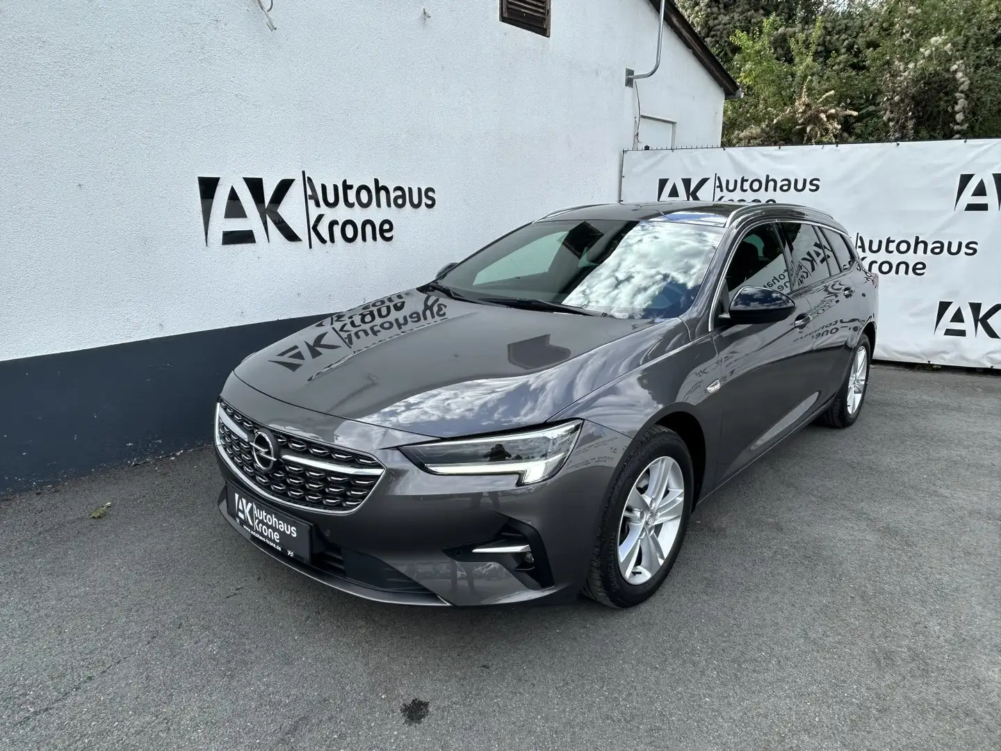 Opel Insignia 2.0 CDTI Business *HUD*KEYLESS*AHK* MASSAGE*SHZ* Grau - 2