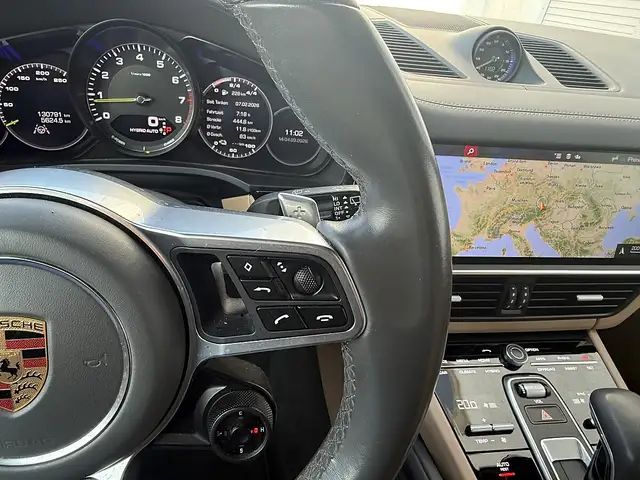 Porsche Cayenne III Aut. E-Hybrid Ansicht 16