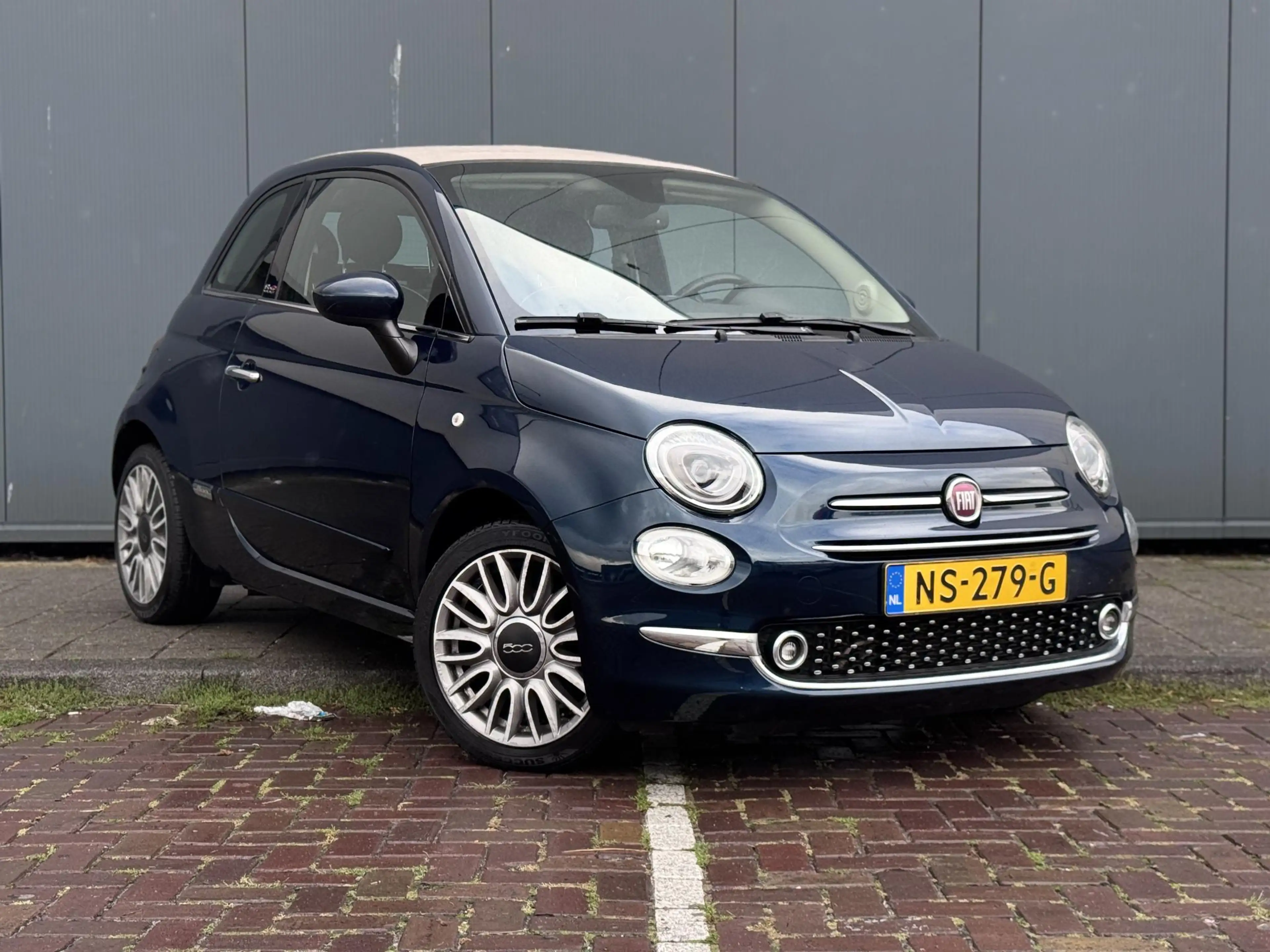 Fiat 500C 0.9 TwinAir Turbo Lounge — photo 6