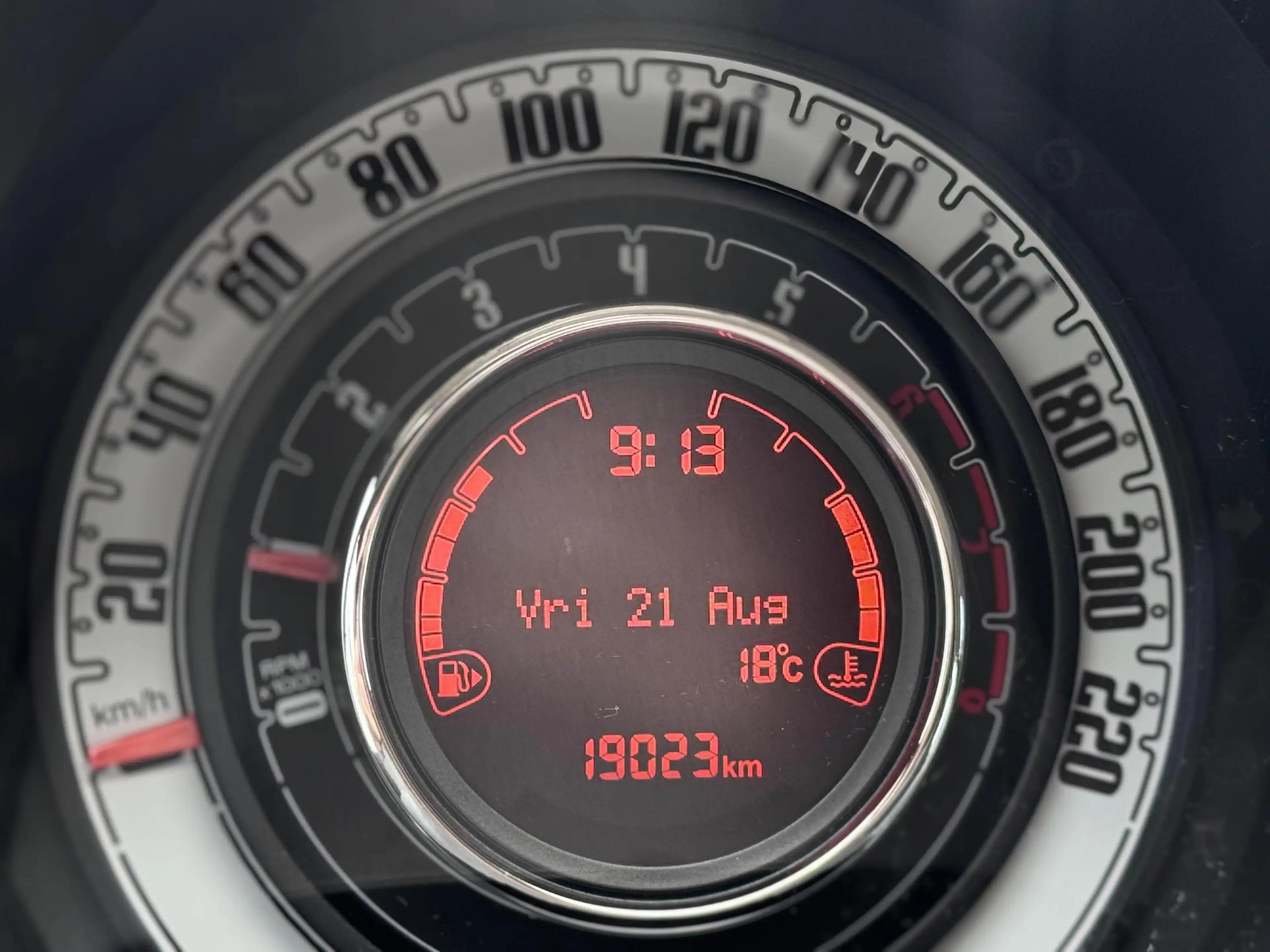 Fiat 500C 0.9 TwinAir Turbo Lounge — photo 24