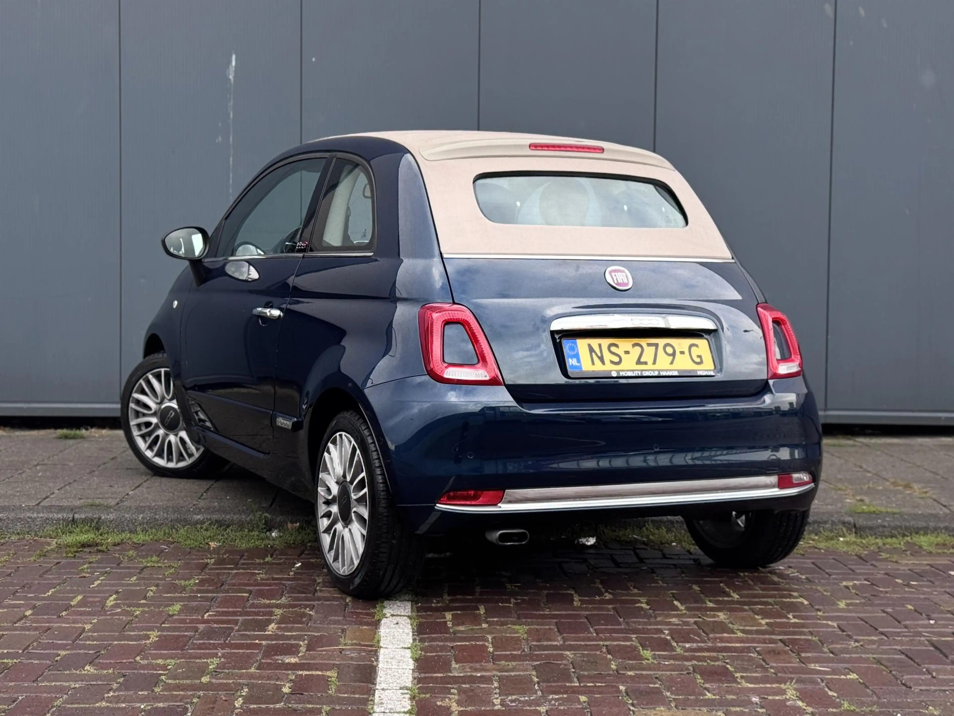 Fiat 500C 0.9 TwinAir Turbo Lounge — photo 4