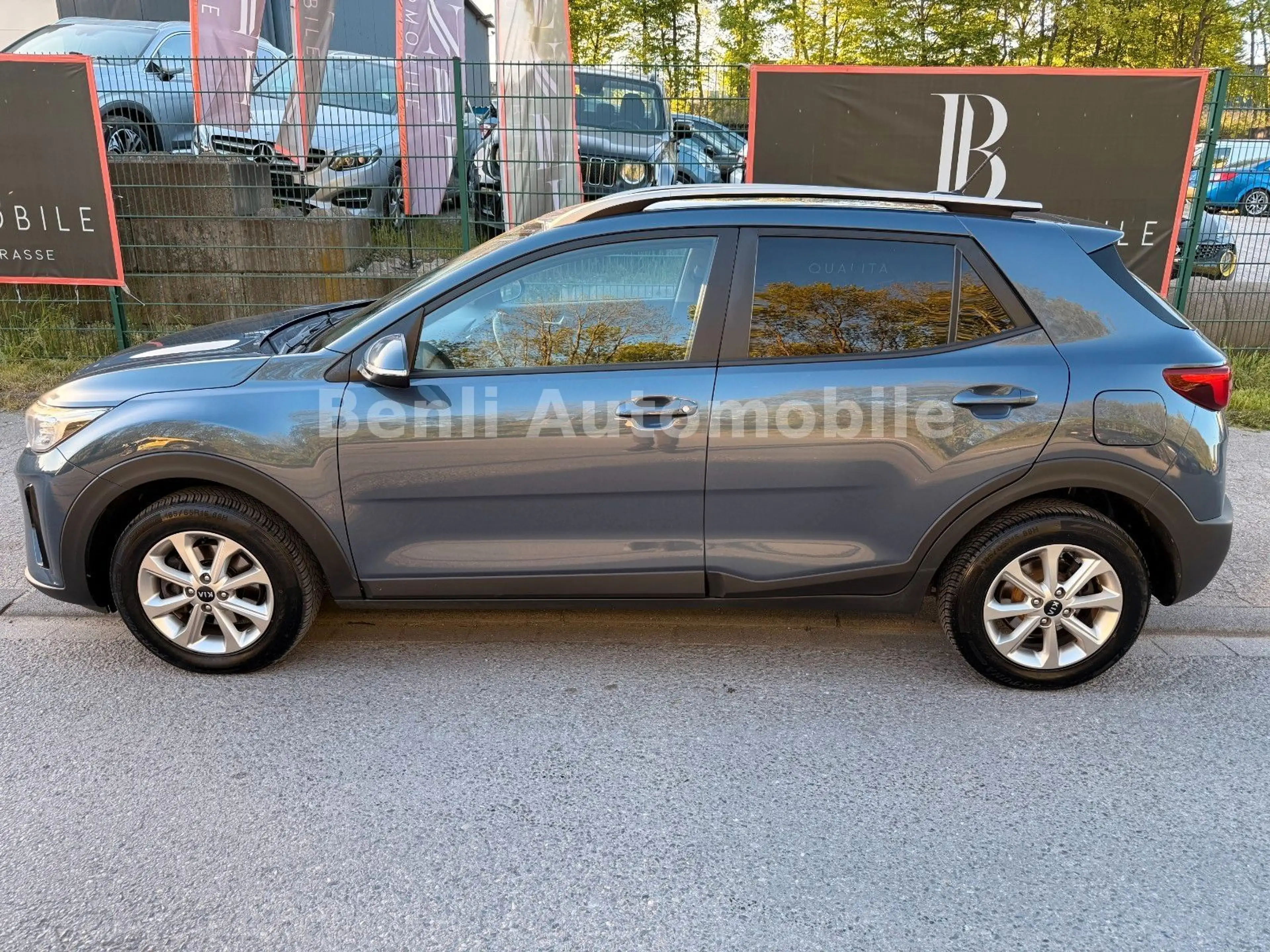 Kia Stonic Vision/1.HAND/NAVI/KLIMA/SHZ/SCHKHFT/LED — photo 2
