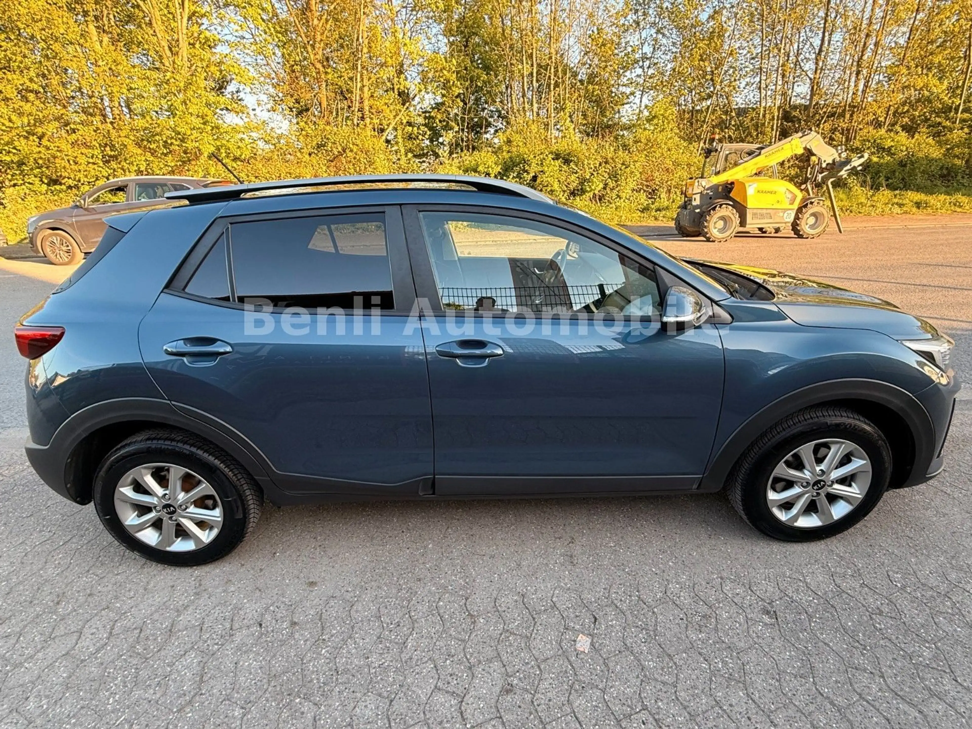 Kia Stonic Vision/1.HAND/NAVI/KLIMA/SHZ/SCHKHFT/LED — photo 6