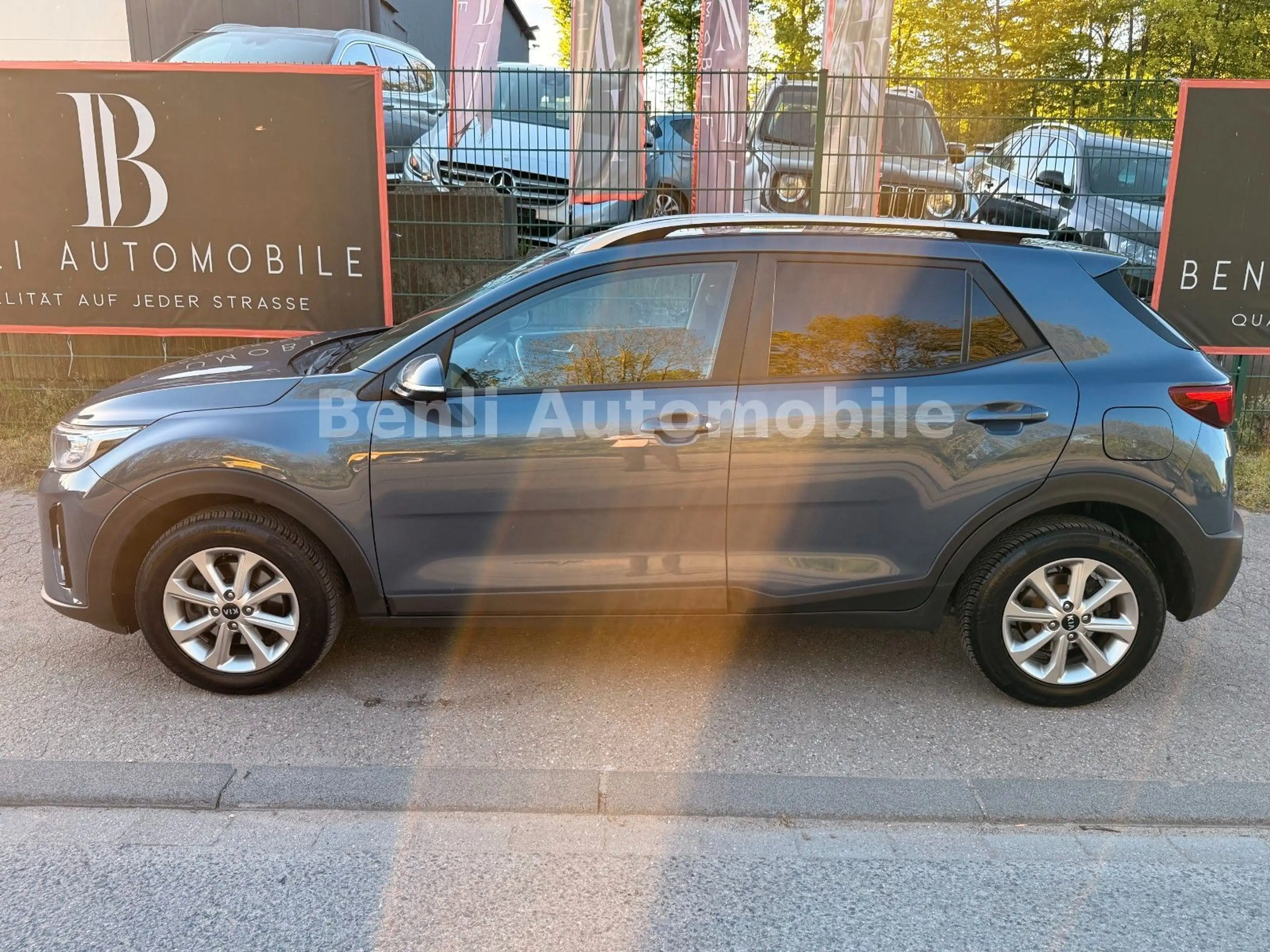 Kia Stonic Vision/1.HAND/NAVI/KLIMA/SHZ/SCHKHFT/LED — photo 10