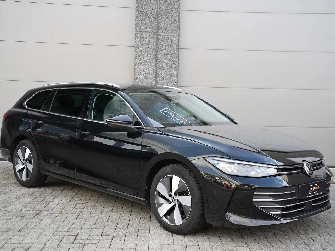 Volkswagen Passat Variant 1.5eTSI DSG *MASSAGE / TREKHAAK / 360 / ALCANTARA / ZETELVERWARMING / DRAADLOZE, миниатюра 23