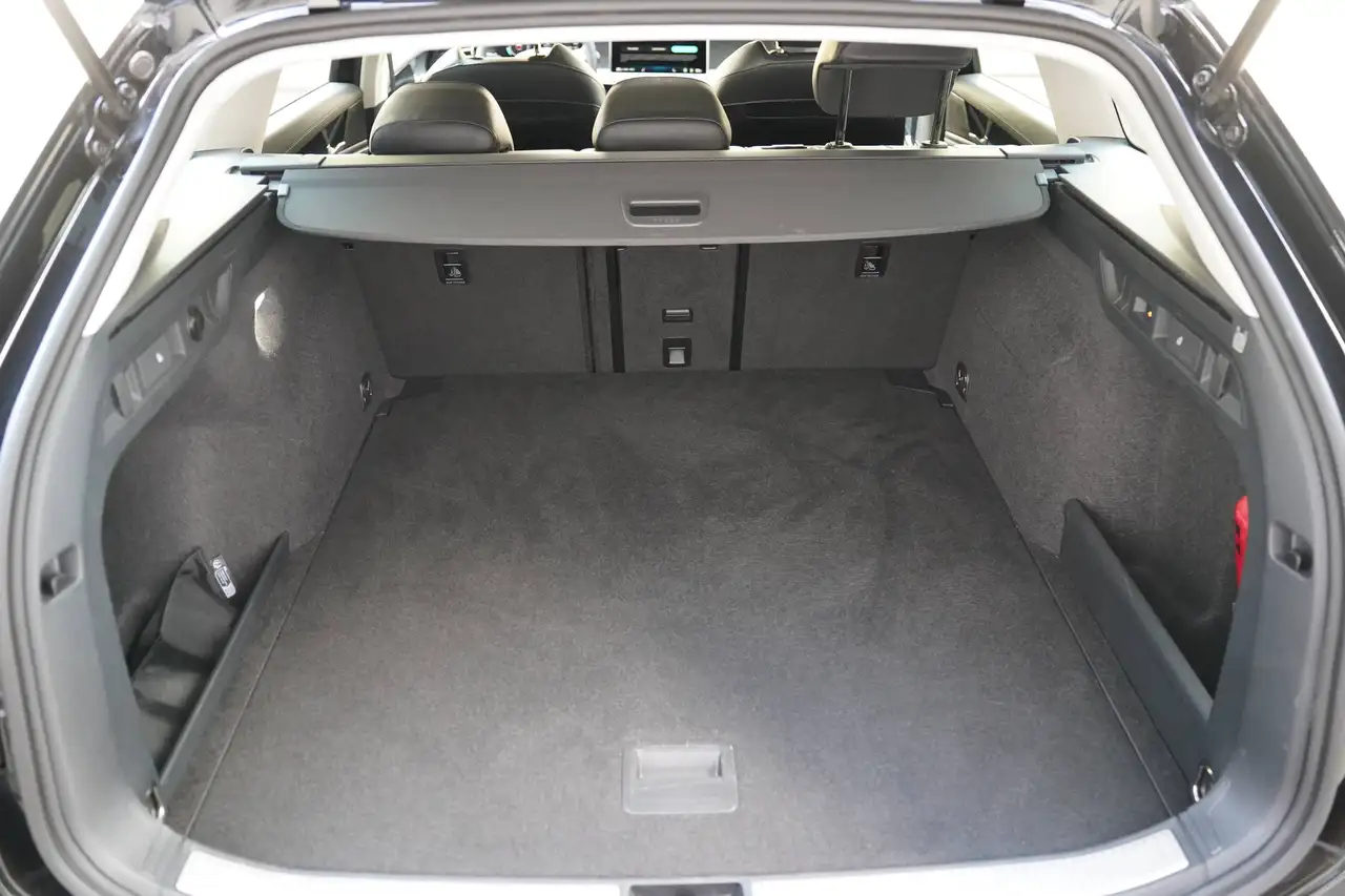 Volkswagen Passat Variant 1.5eTSI DSG *MASSAGE / TREKHAAK / 360 / ALCANTARA / ZETELVERWARMING / DRAADLOZE, миниатюра 17