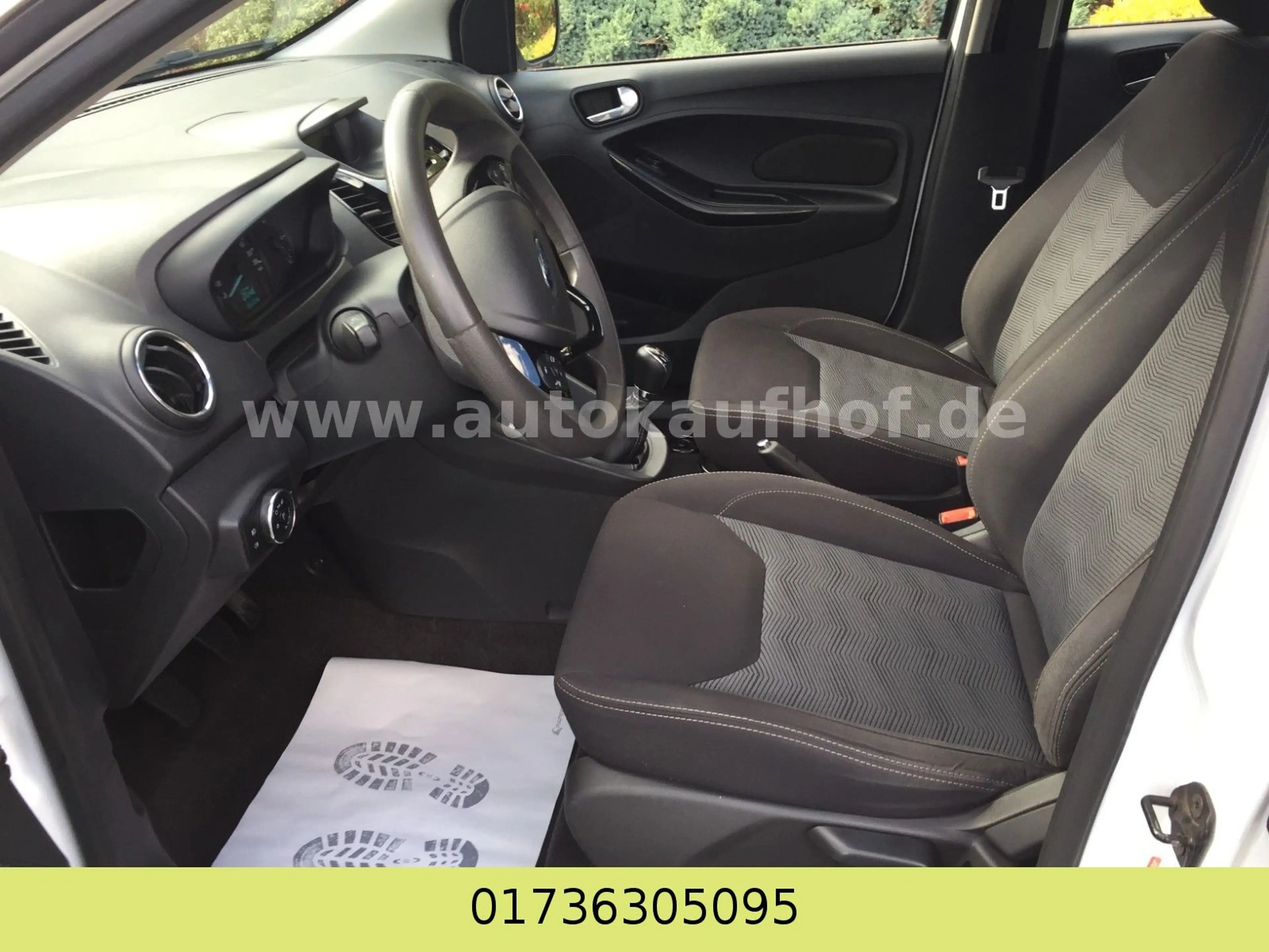 Ford Ka/Ka+ KA+ Black / White — photo 13