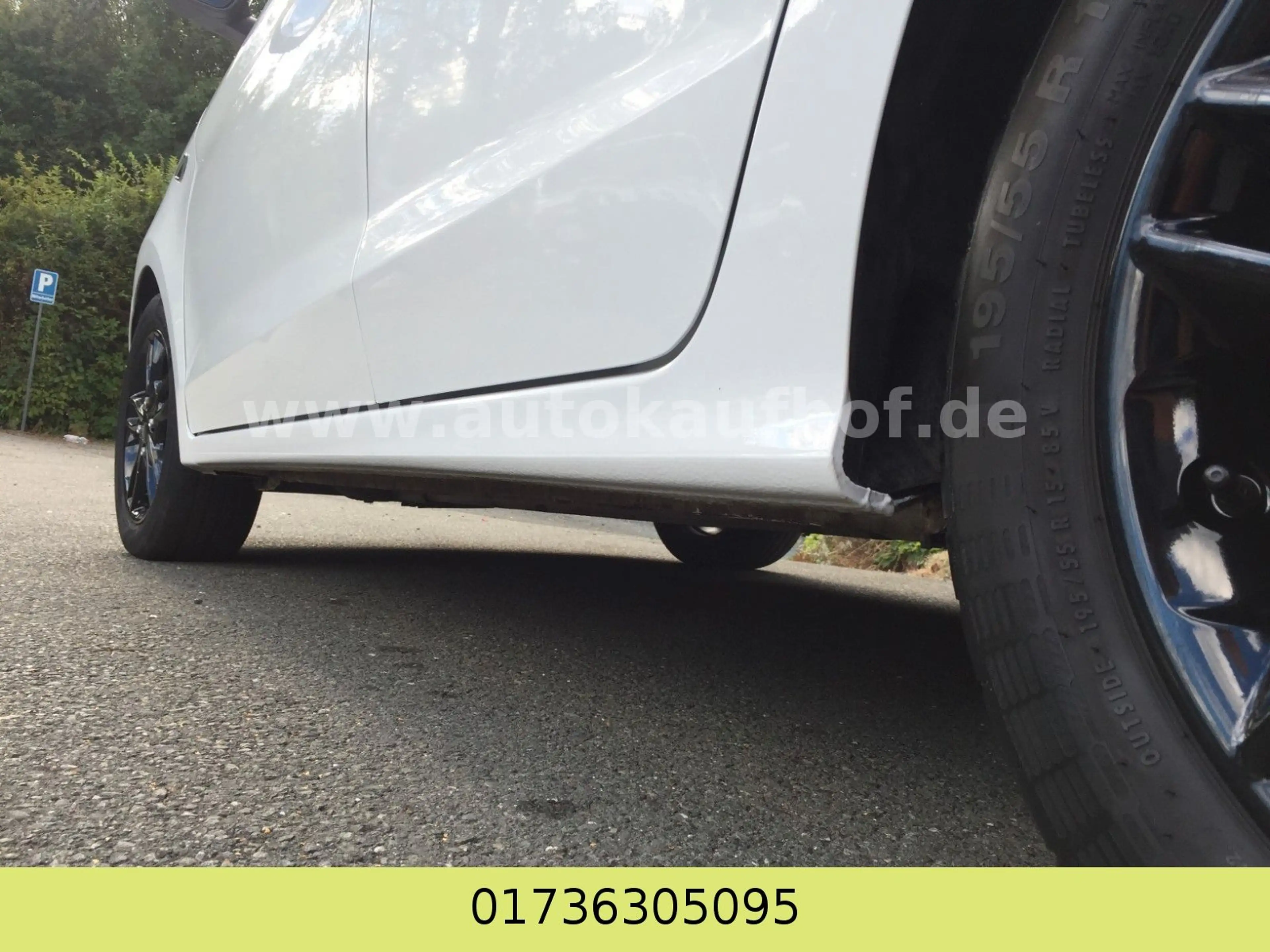 Ford Ka/Ka+ KA+ Black / White — photo 9