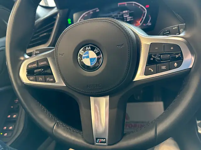 BMW 1 Series view 16