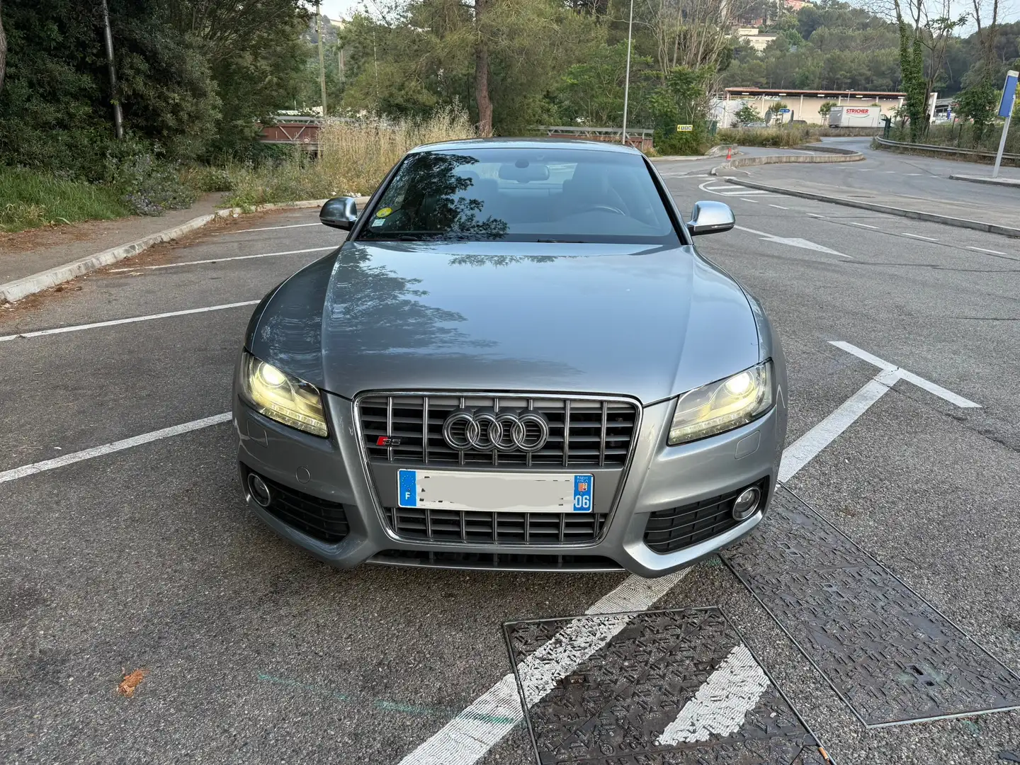 Audi S5 V8 4.2 Fsi Quattro full Audi service history - 2