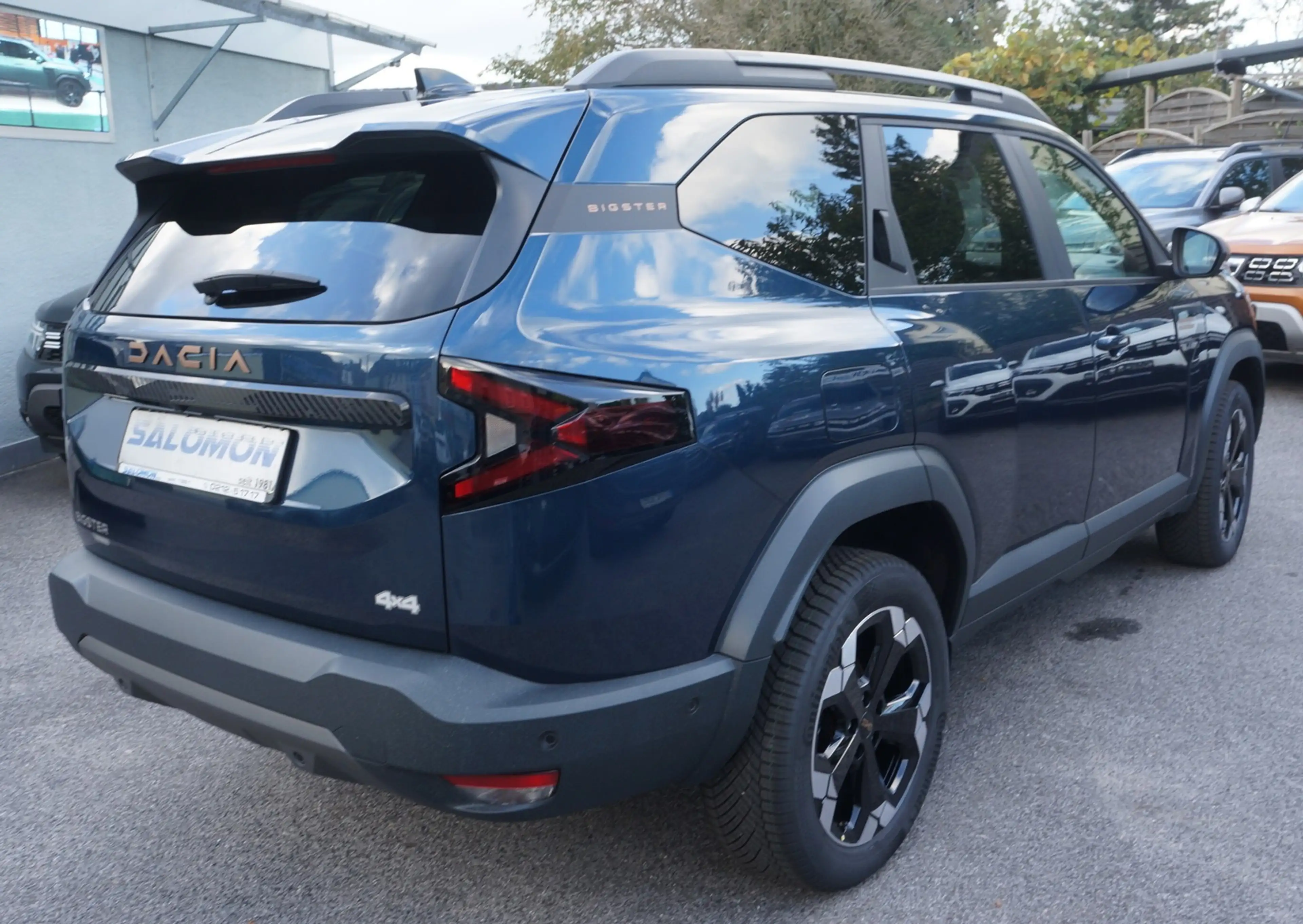 Dacia Bigster Tribrid 150 Extreme+ 4x4 LPG Benzin Auto WinterPlu — photo 4
