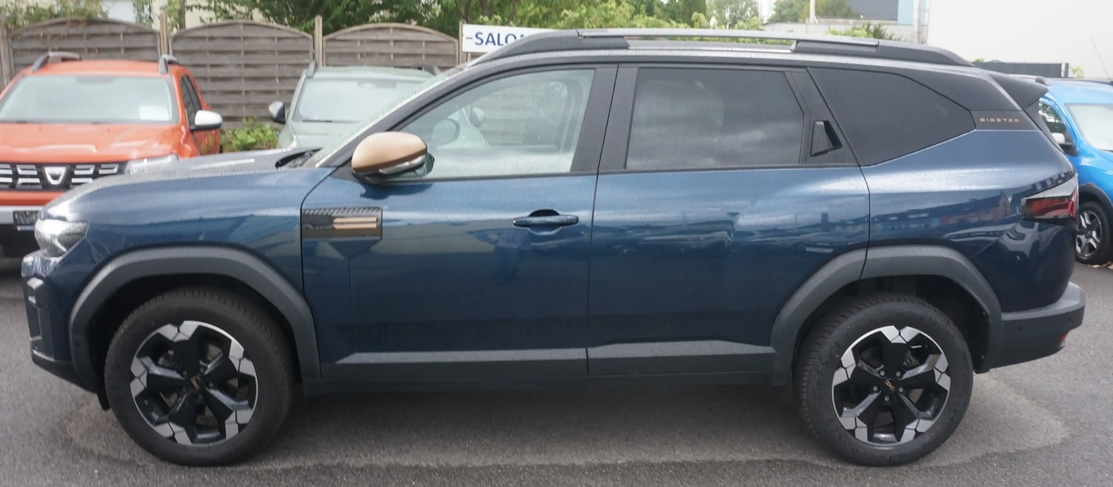 Dacia Bigster Tribrid 150 Extreme+ 4x4 LPG Benzin Auto WinterPlu — photo 14