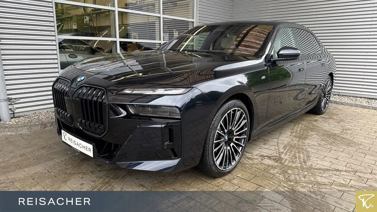 BMW 740