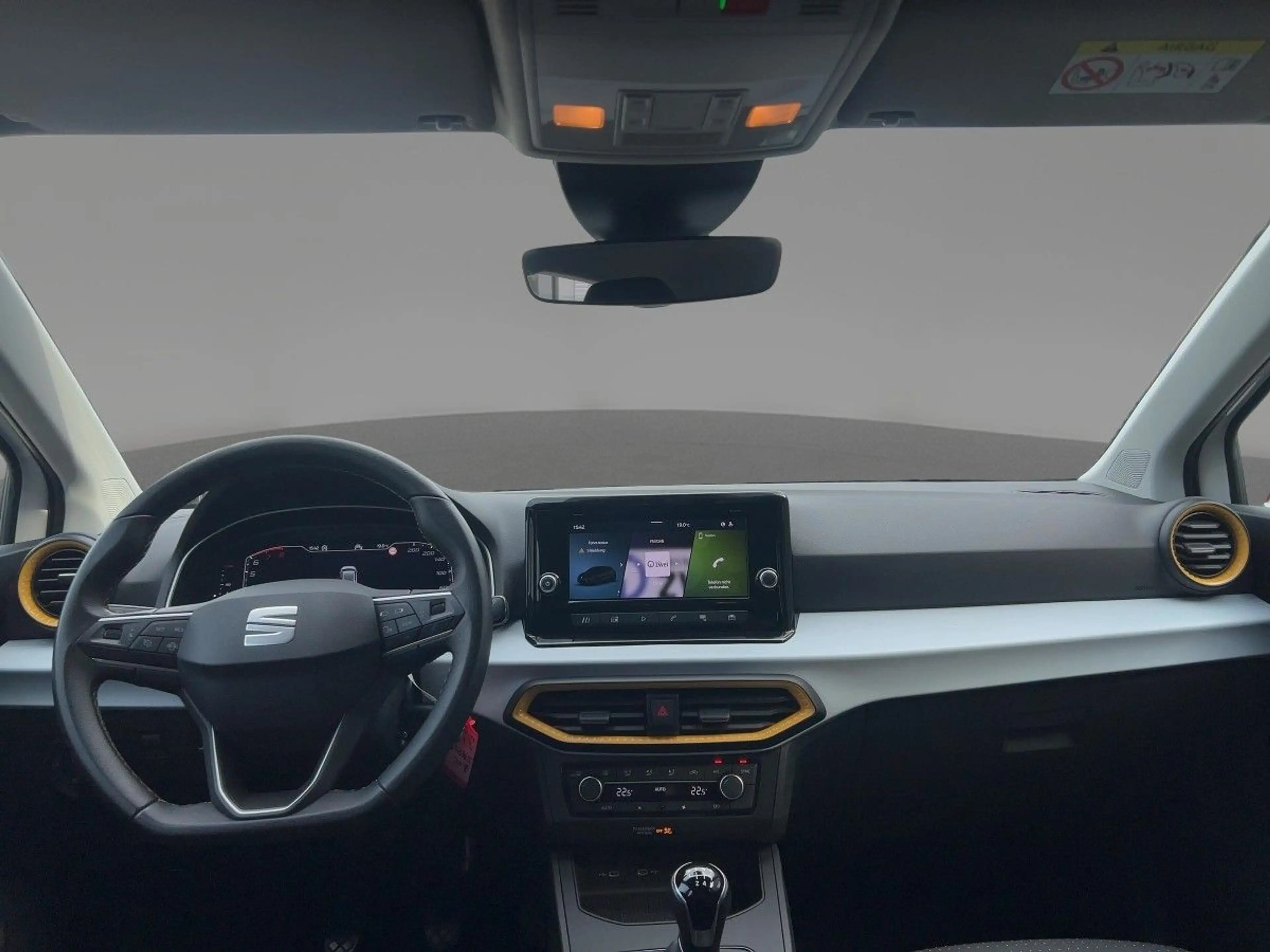 SEAT Ibiza 1.0 TSI Style Edition 6-Gang LED PDC Klima — photo 6
