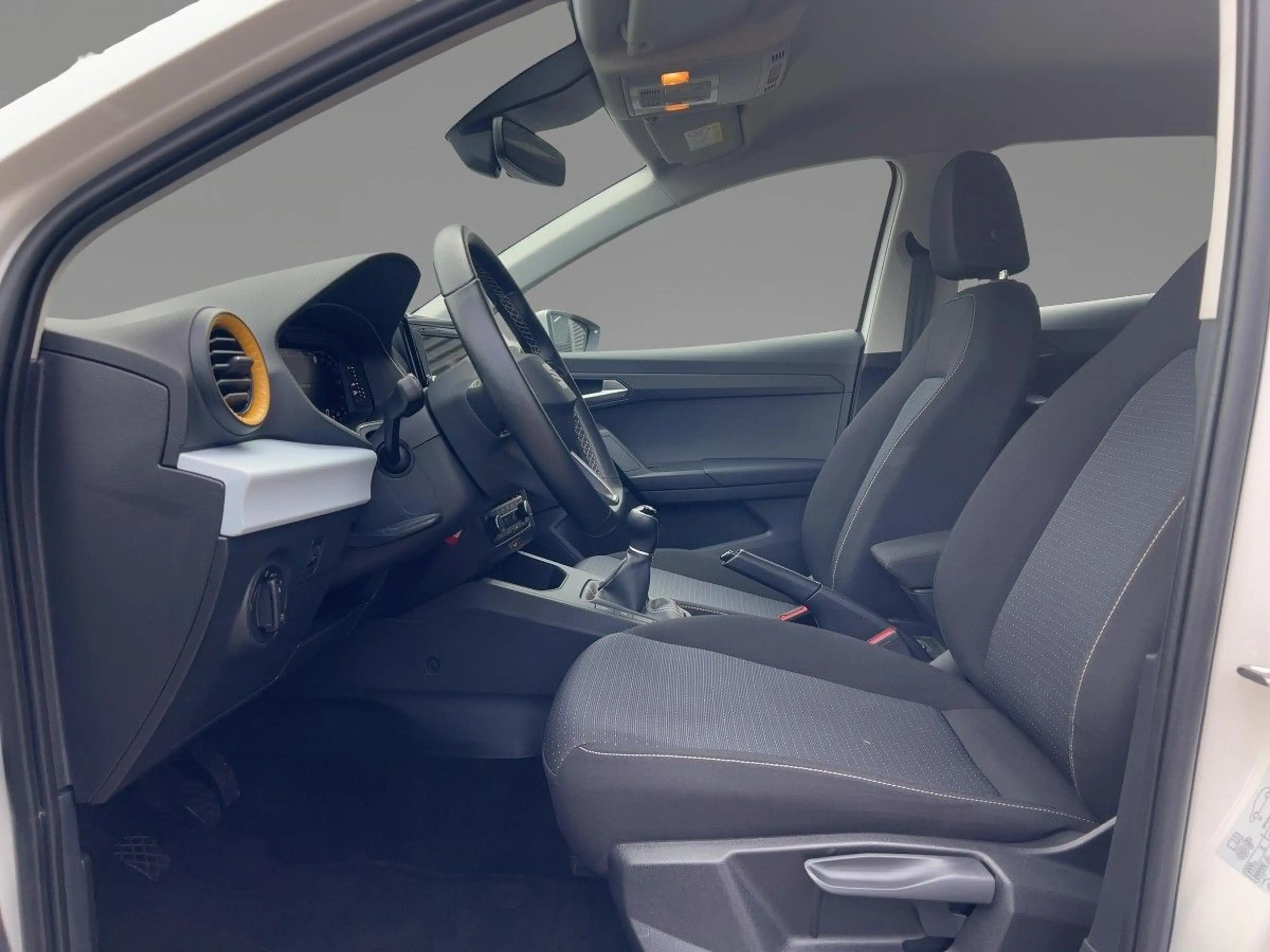 SEAT Ibiza 1.0 TSI Style Edition 6-Gang LED PDC Klima — photo 7
