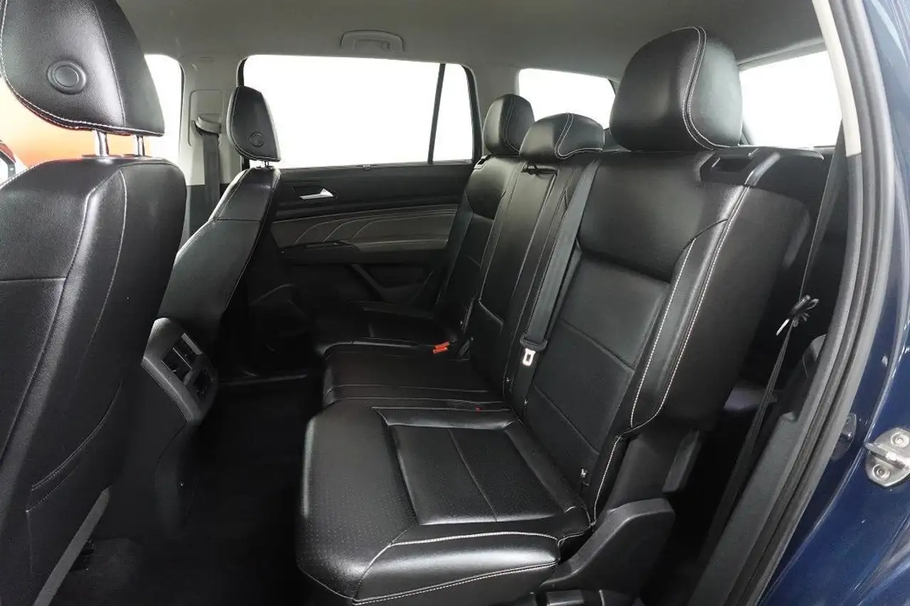 Volkswagen Atlas снимка Volkswagen Atlas