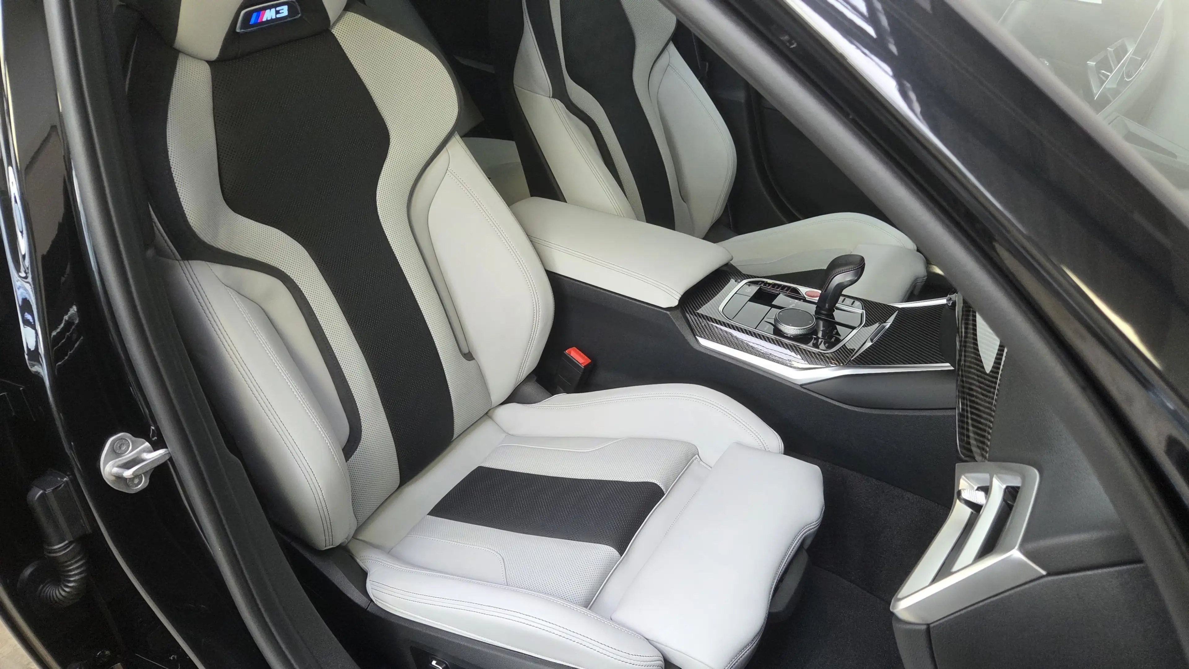 BMW M3 xDrive Competition Sitzlüftung ACC 360° — photo 34