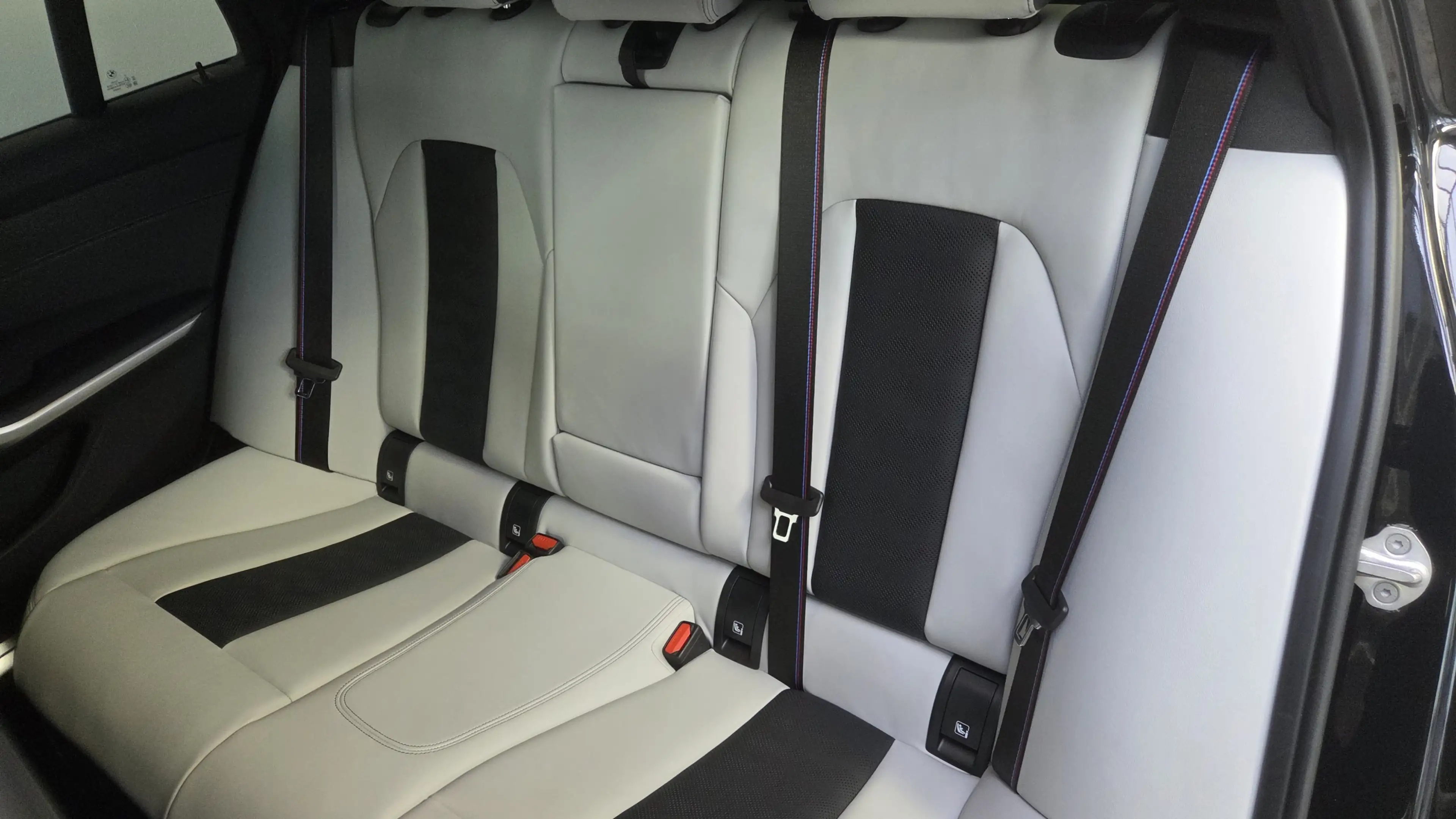 BMW M3 xDrive Competition Sitzlüftung ACC 360° — photo 18