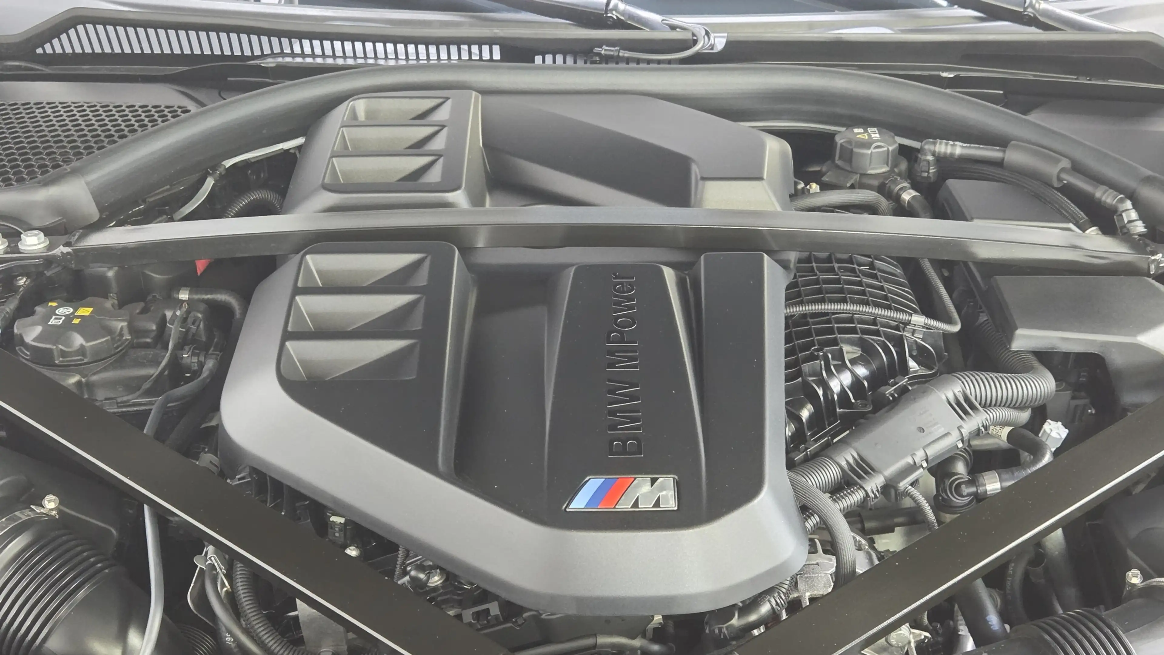 BMW M3 xDrive Competition Sitzlüftung ACC 360° — photo 37