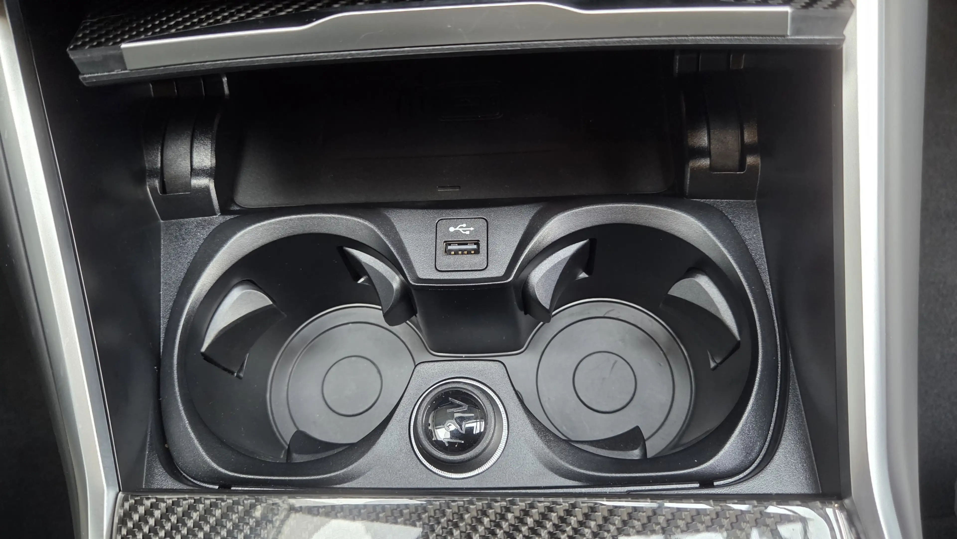BMW M3 xDrive Competition Sitzlüftung ACC 360° — photo 33