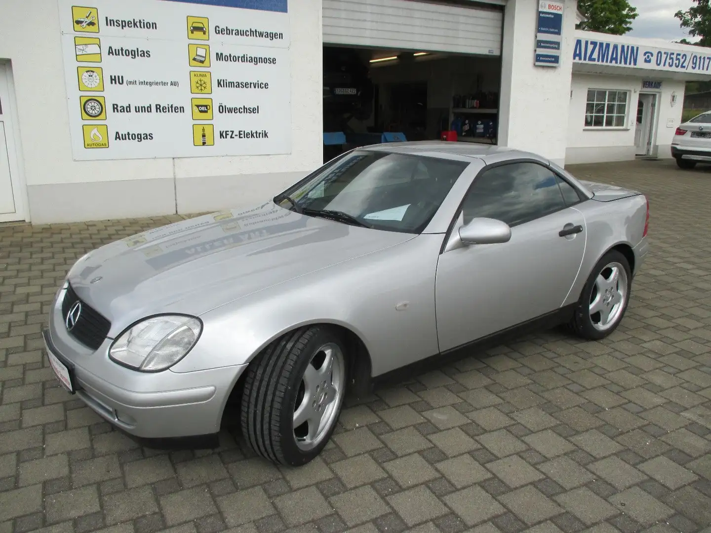 Mercedes-Benz SLK 200 Autom., Leder, 84.000km Zilver - 2
