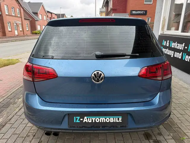 Volkswagen Golf view 7