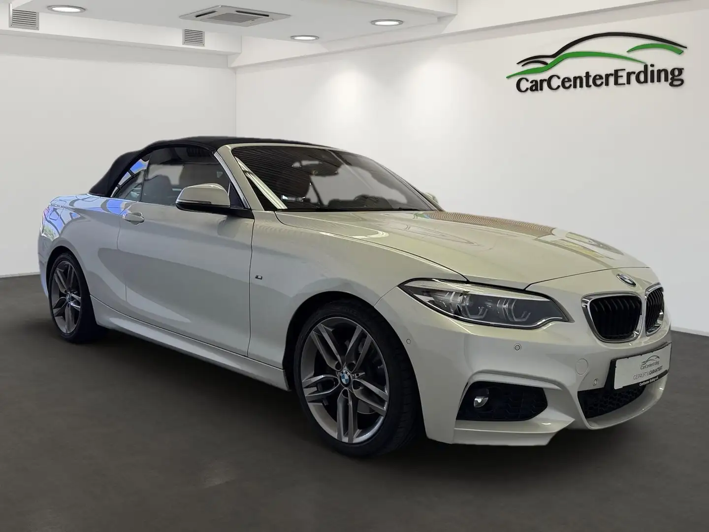 BMW 220 dCabrio*M Sport*LED*NavProf*Leder*Kamera*H&K* Weiß - 2