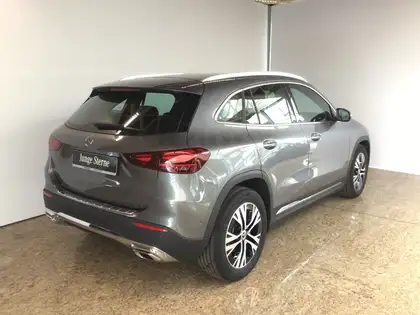 Annonce voiture d'occasion Mercedes-Benz GLA 180 - CARADIZE