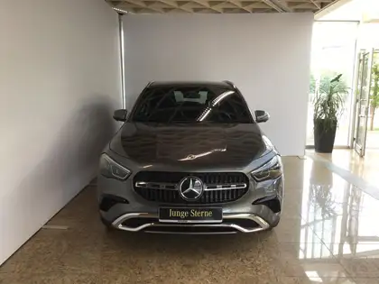 Annonce voiture d'occasion Mercedes-Benz GLA 180 - CARADIZE