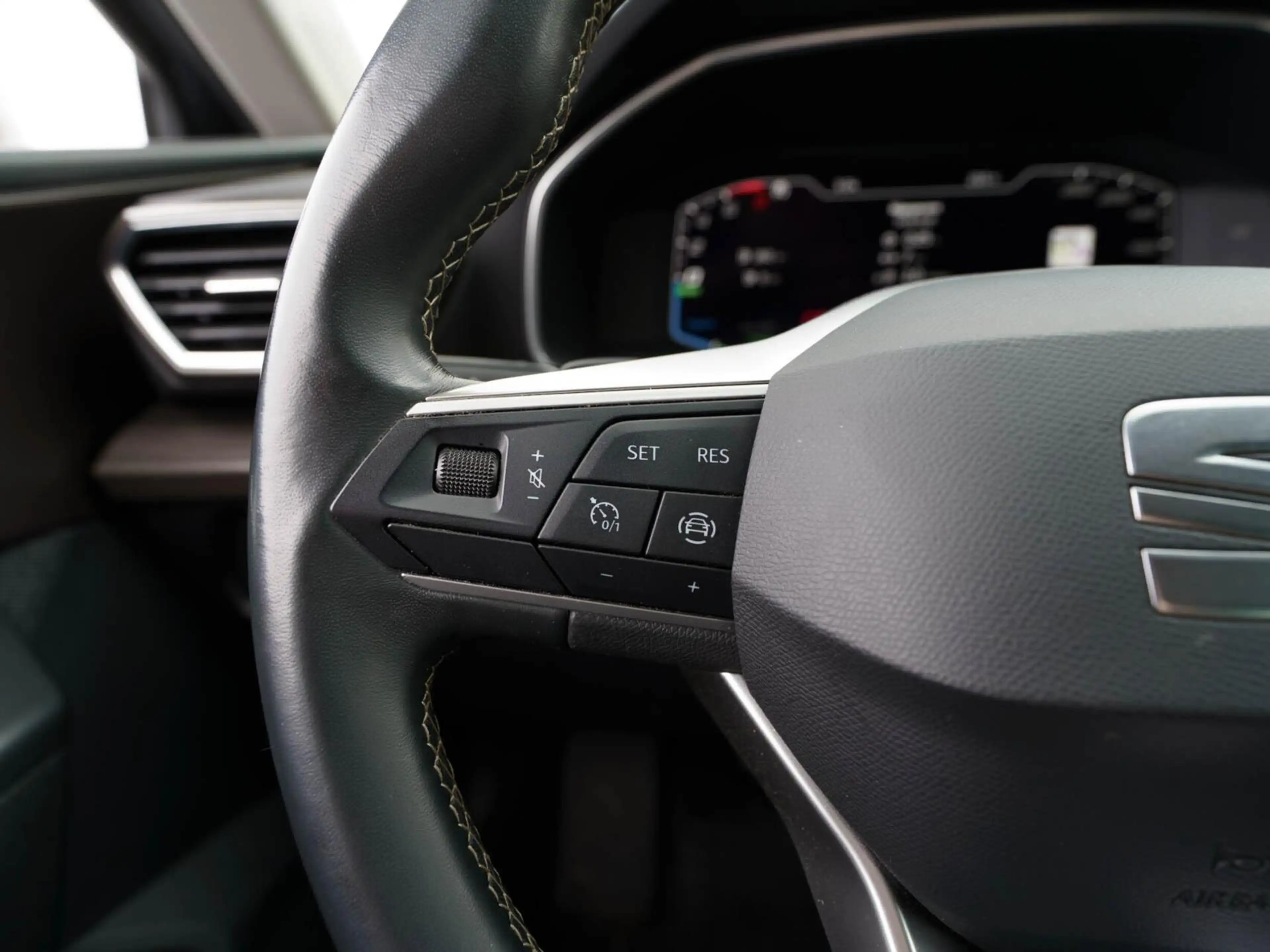 SEAT Leon e-Hybrid Sportstourer 1.4 TSI eHybrid 204pk PHEV Xcellencee — photo 26
